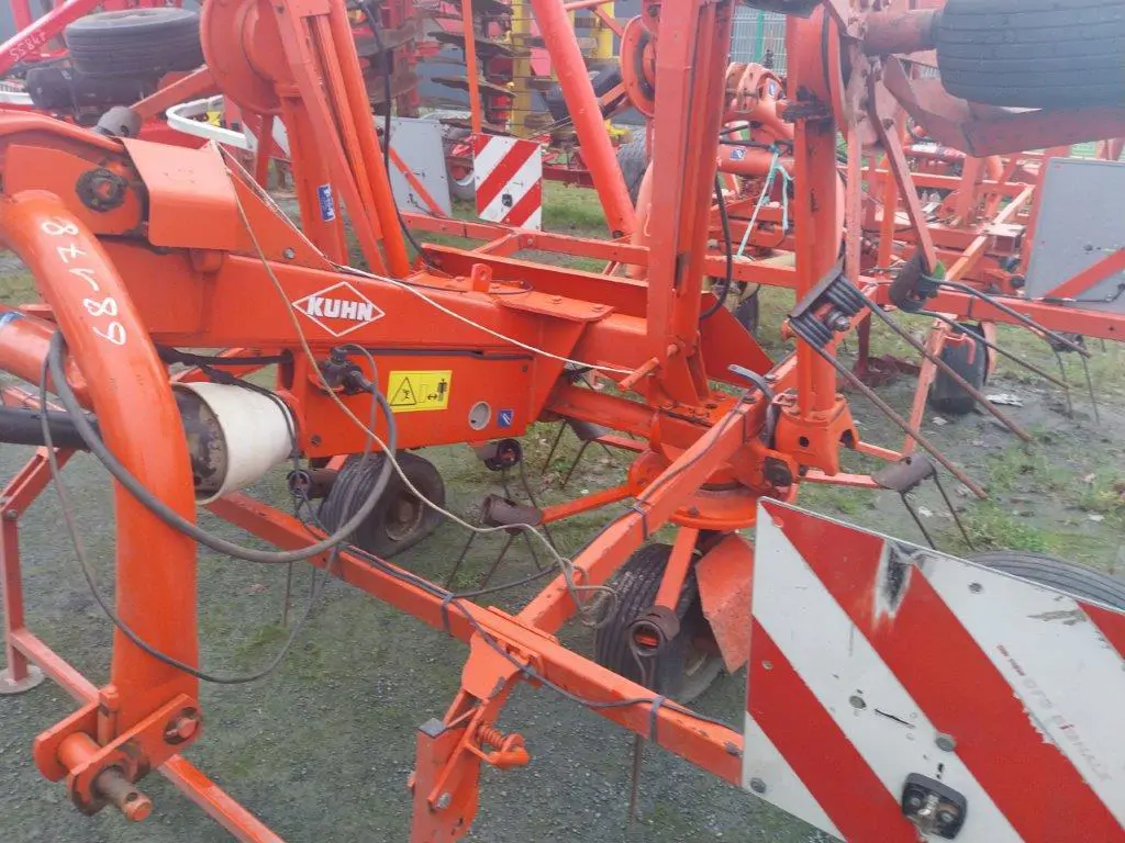 Image KUHN FANEUSE GF 6401 MH