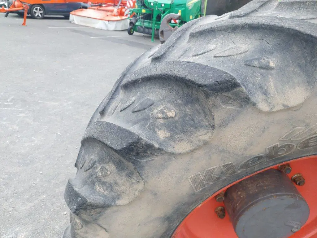 Image CLAAS TRACTEUR CLAAS ARION 810 OCC