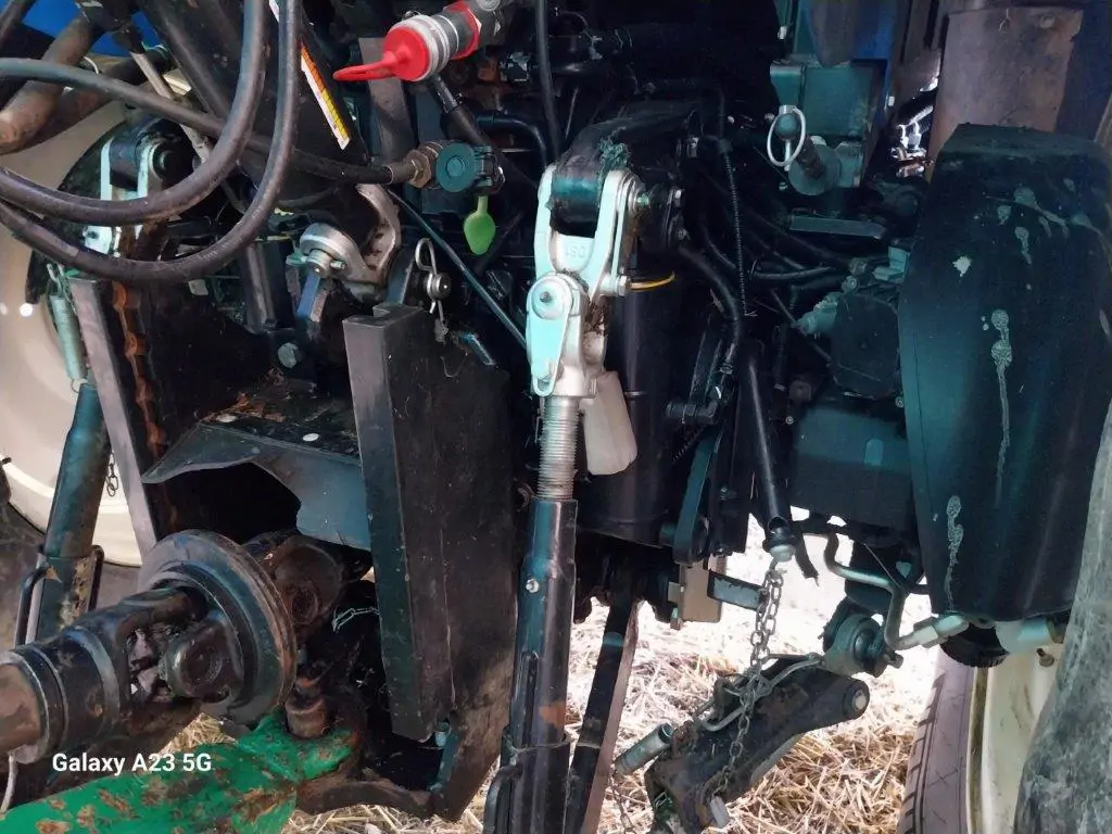 Image NEW HOLLAND TRACTEUR NH T6.160