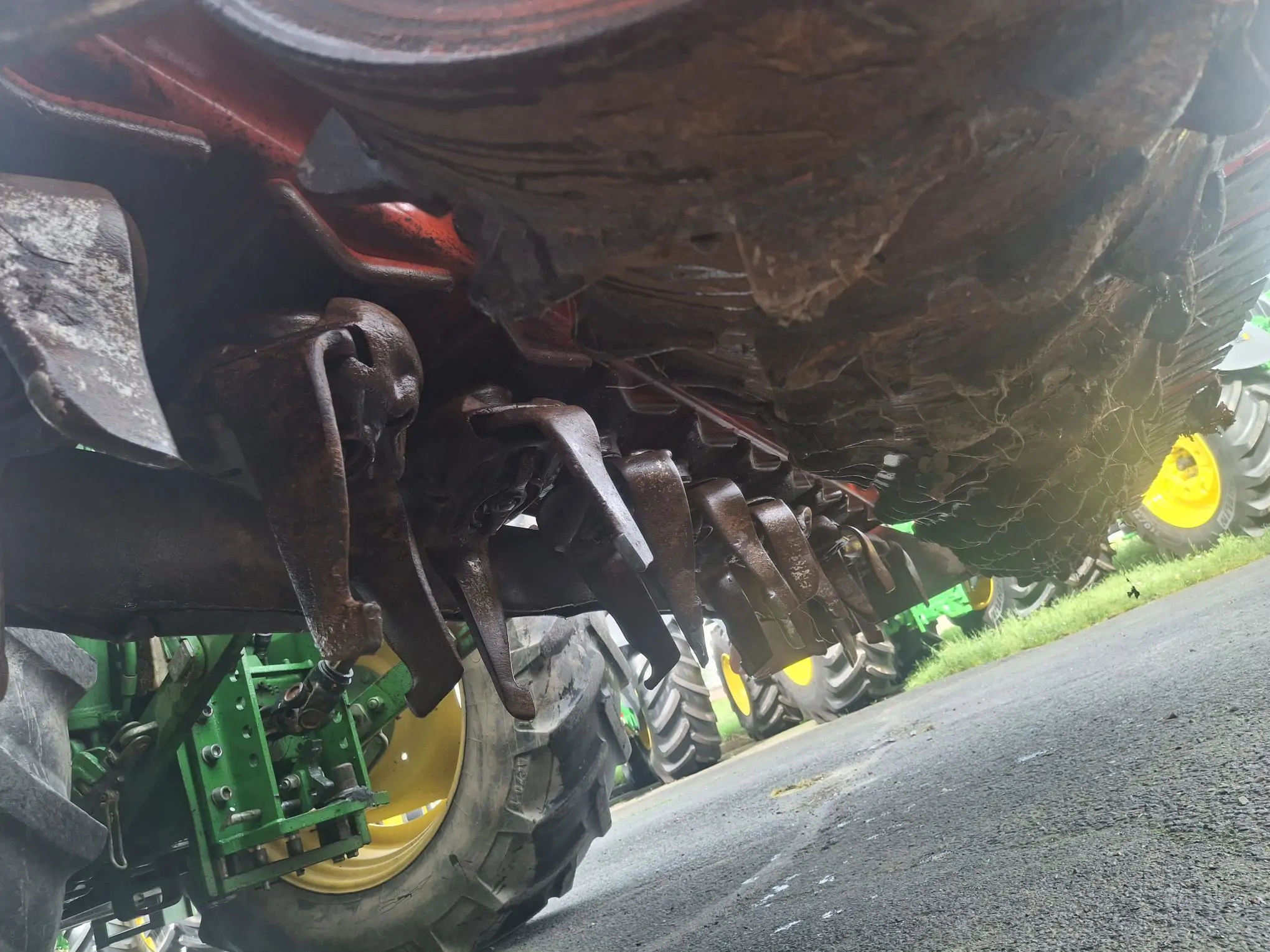 Image KUHN HERSE ROTATIVE HR 304D