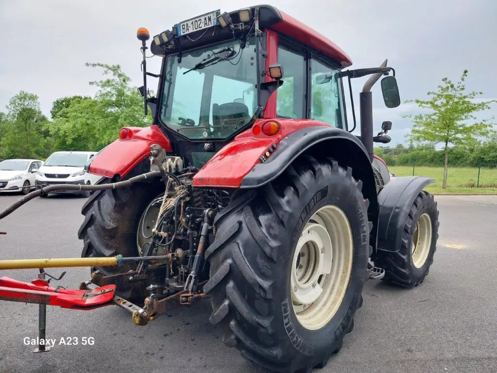 Image VALTRA VALMET TRACTEUR VALTRA T132 OCCASION
