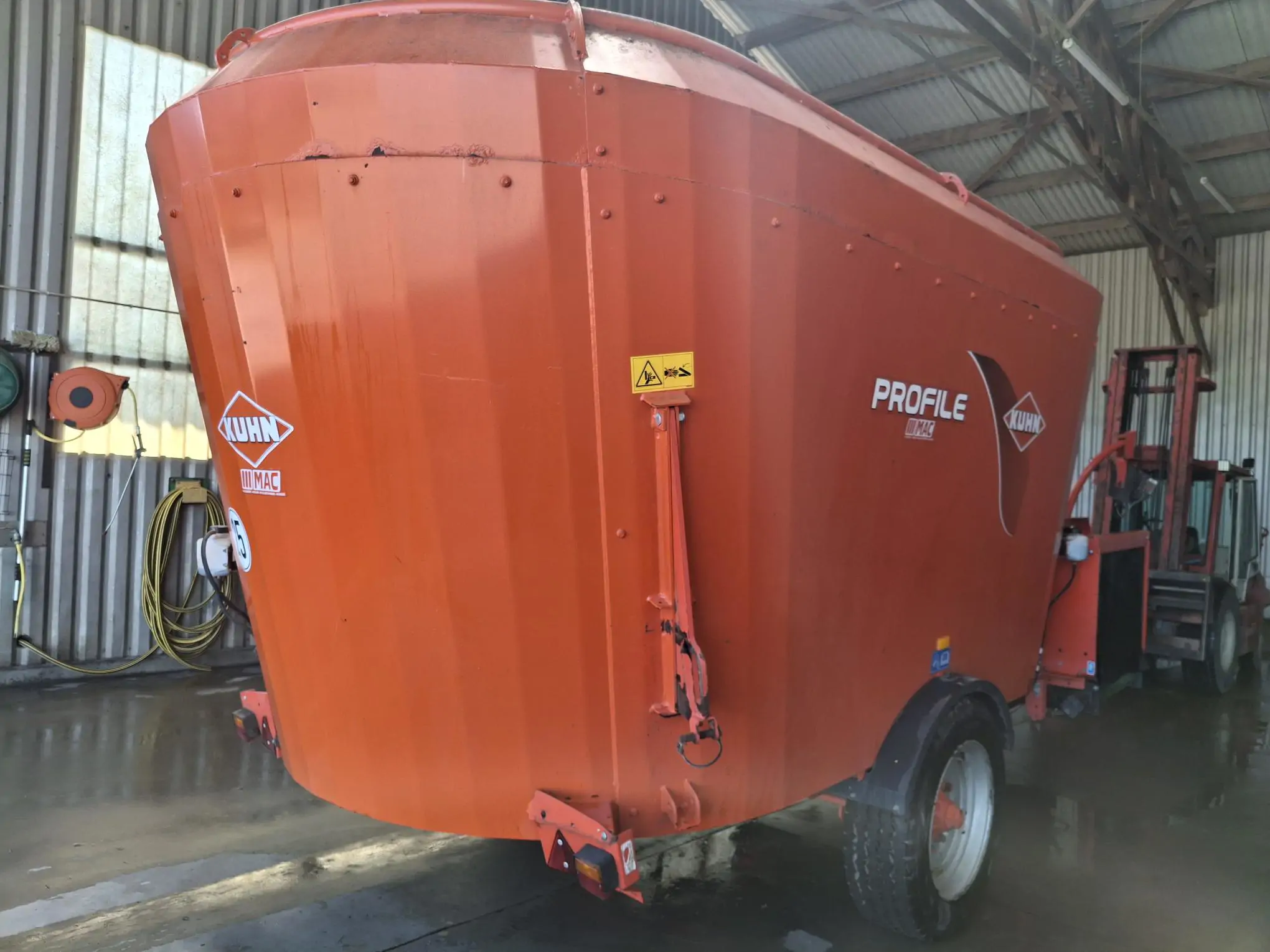 Image KUHN MELANGEUSE OCC PROFILE 1880