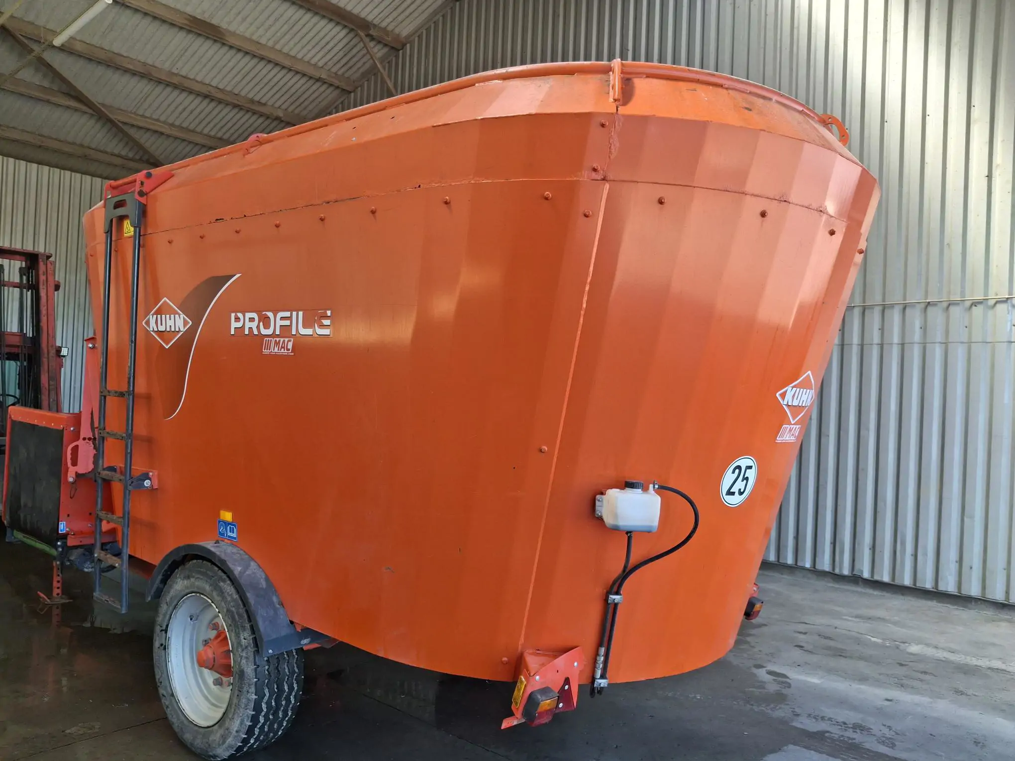 Image KUHN MELANGEUSE OCC PROFILE 1880