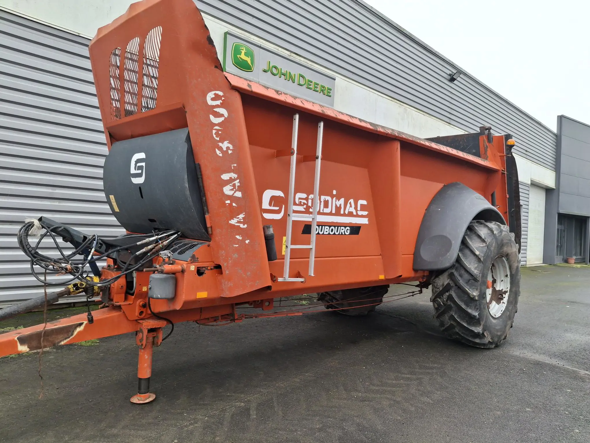 Photo SODIMAC EPANDEUR FUMIER RAFAL 3300