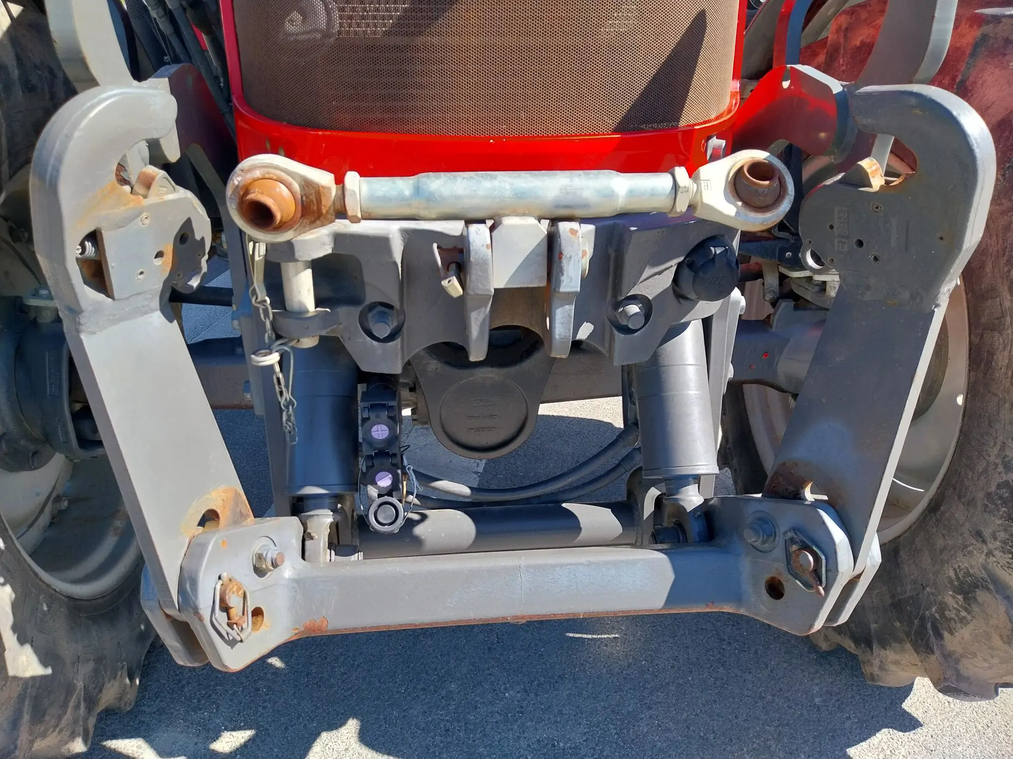 Image MASSEY FERGUSON TRACTEUR MASSEY FERGUSON 5610