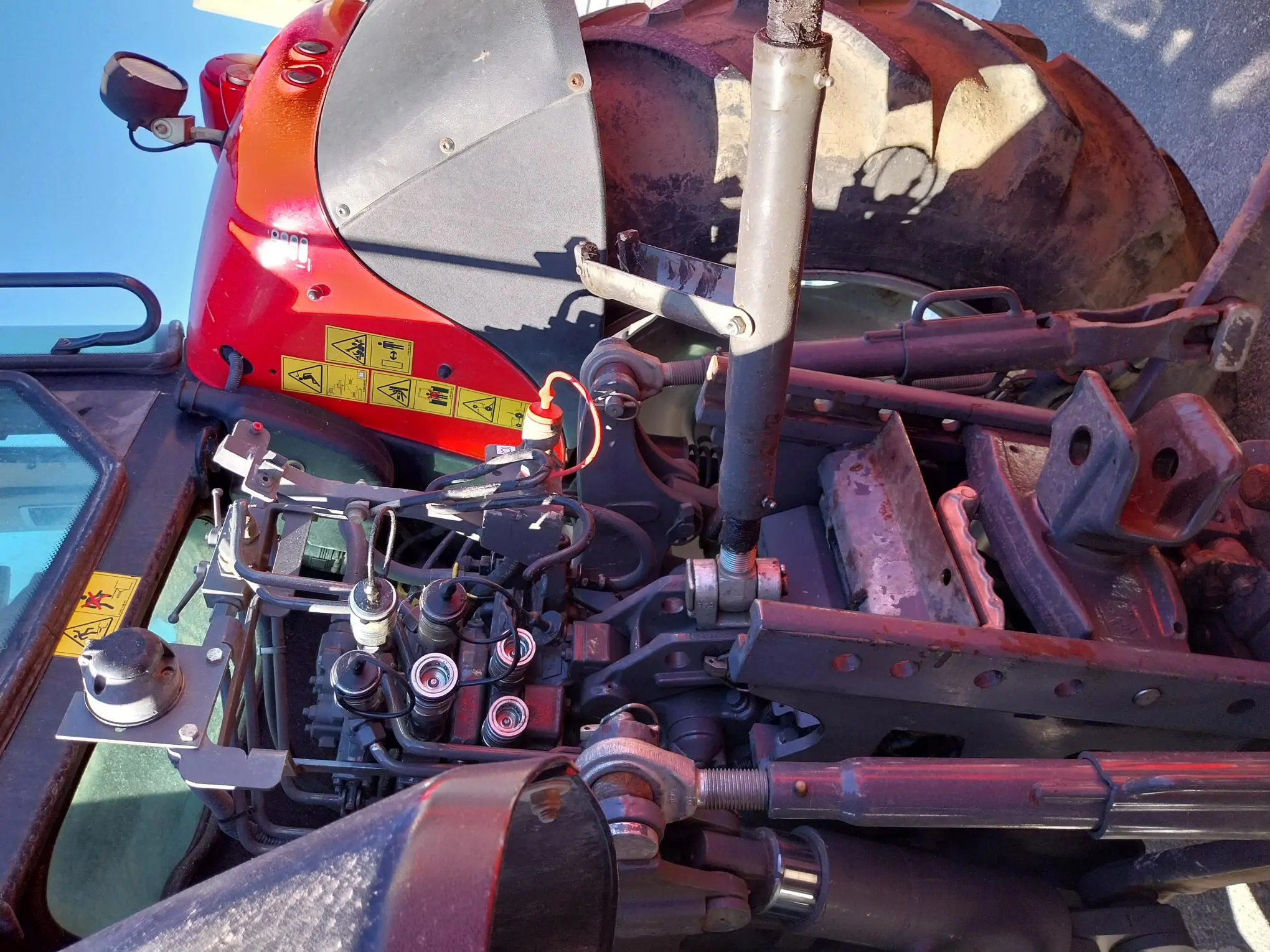 Image MASSEY FERGUSON TRACTEUR MASSEY FERGUSON 5610