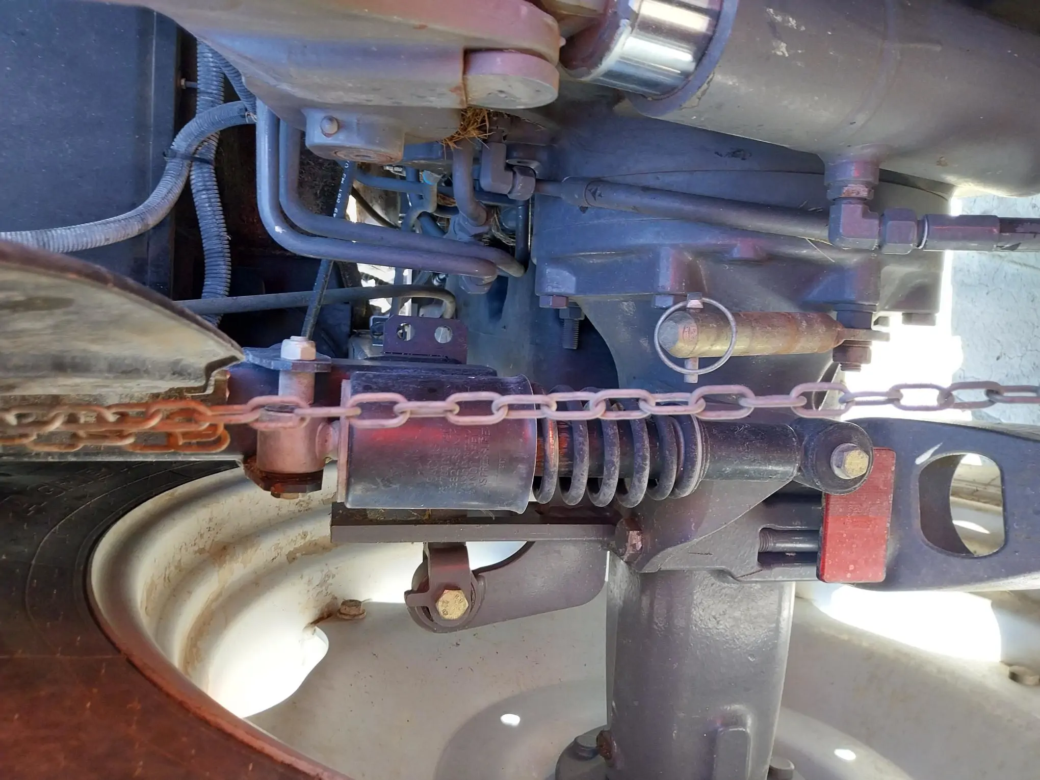 Image MASSEY FERGUSON TRACTEUR MASSEY FERGUSON 5610