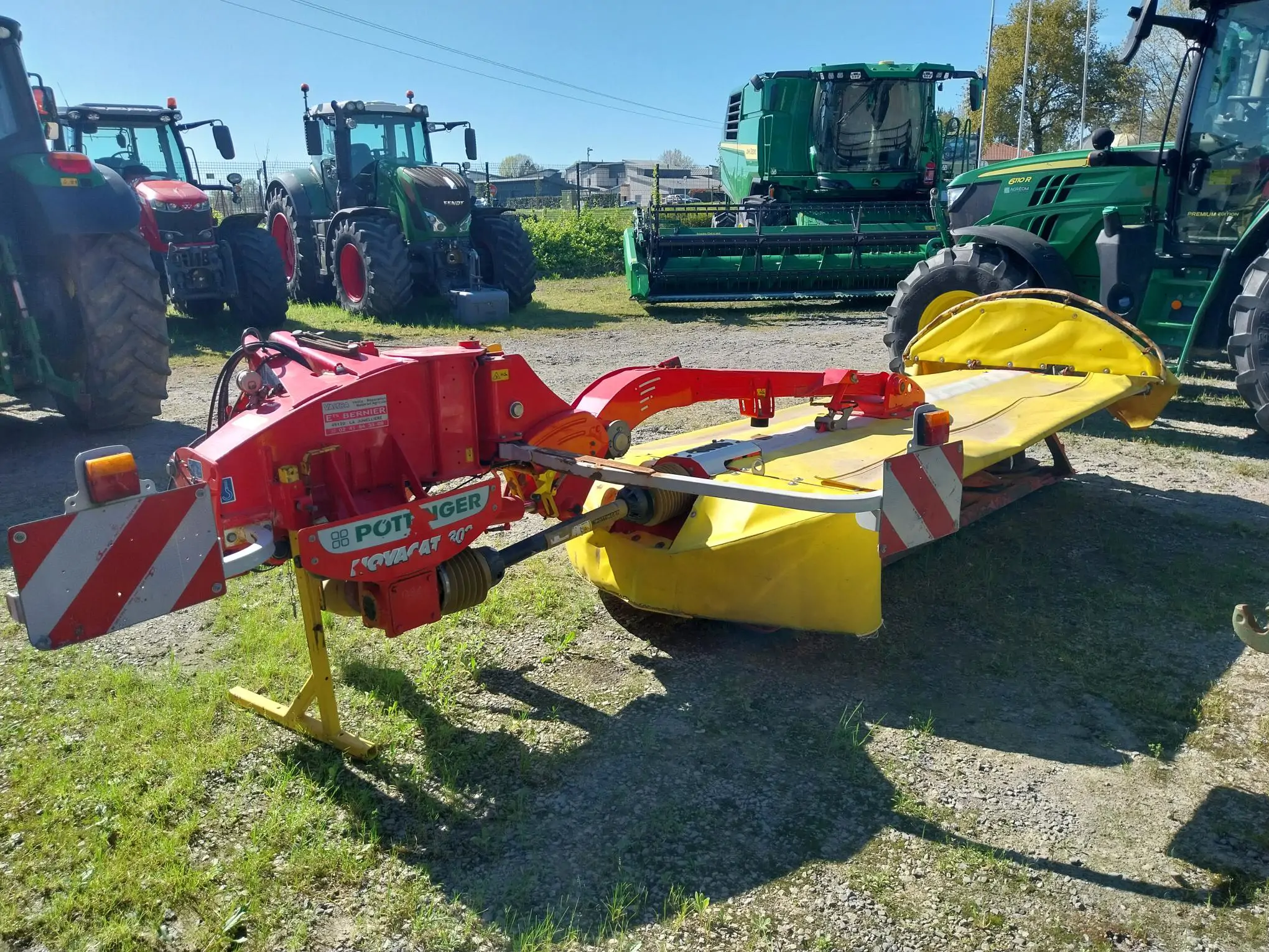 Image POTTINGER FAUCHEUSE NOVACAT 302