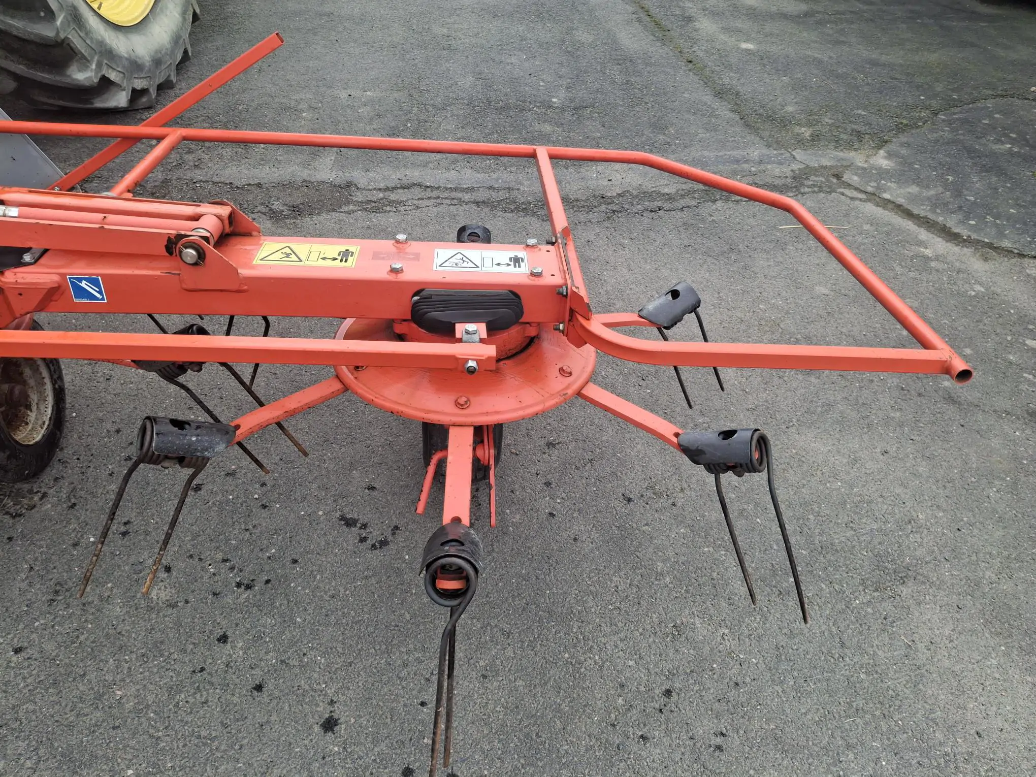 Image KUHN FANEUR KUHN GF 6502