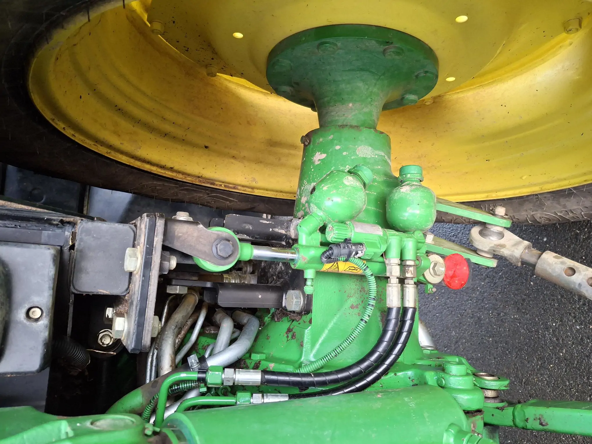 Image JOHN DEERE 6130R