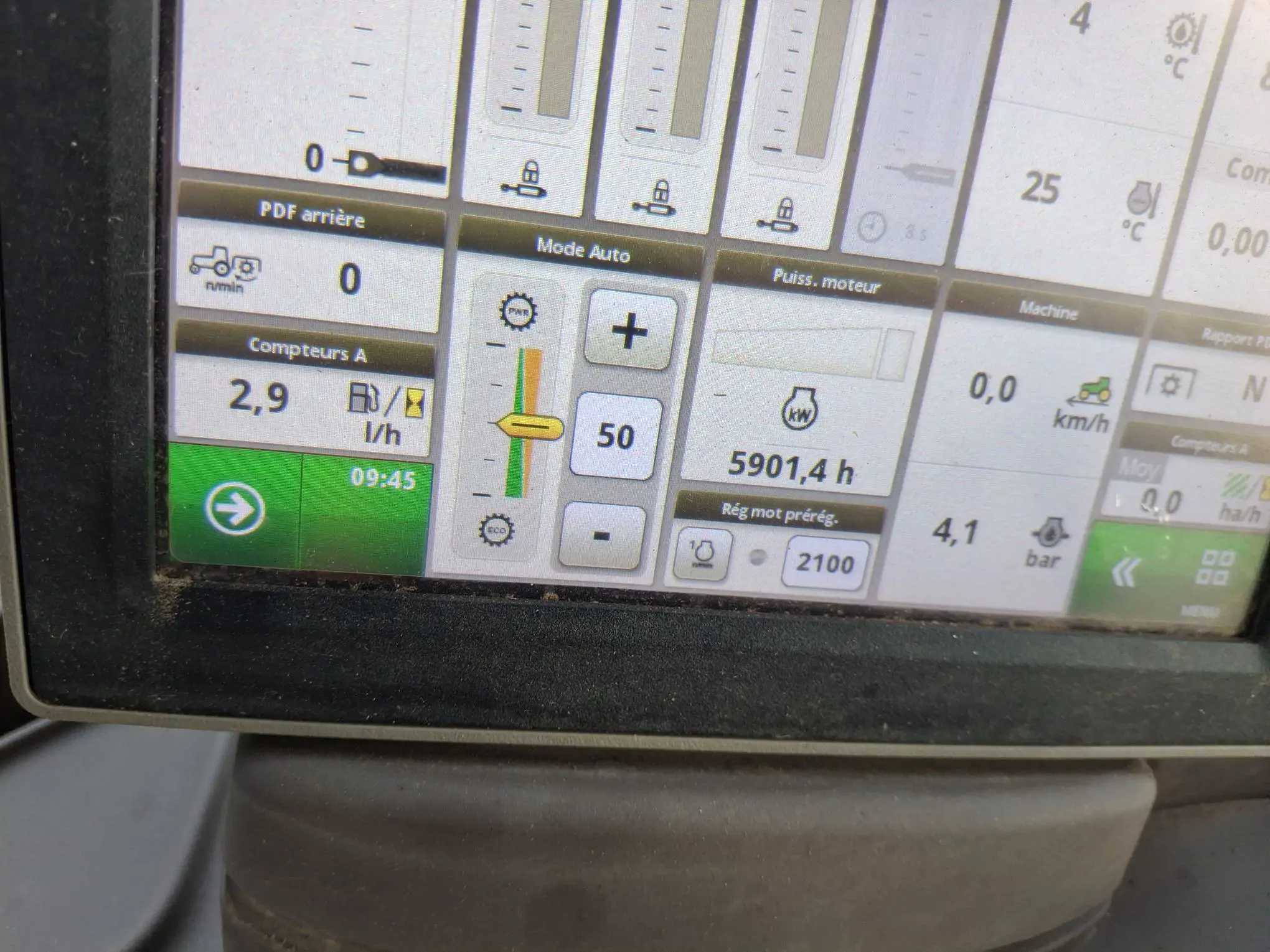 Image JOHN DEERE 6130R