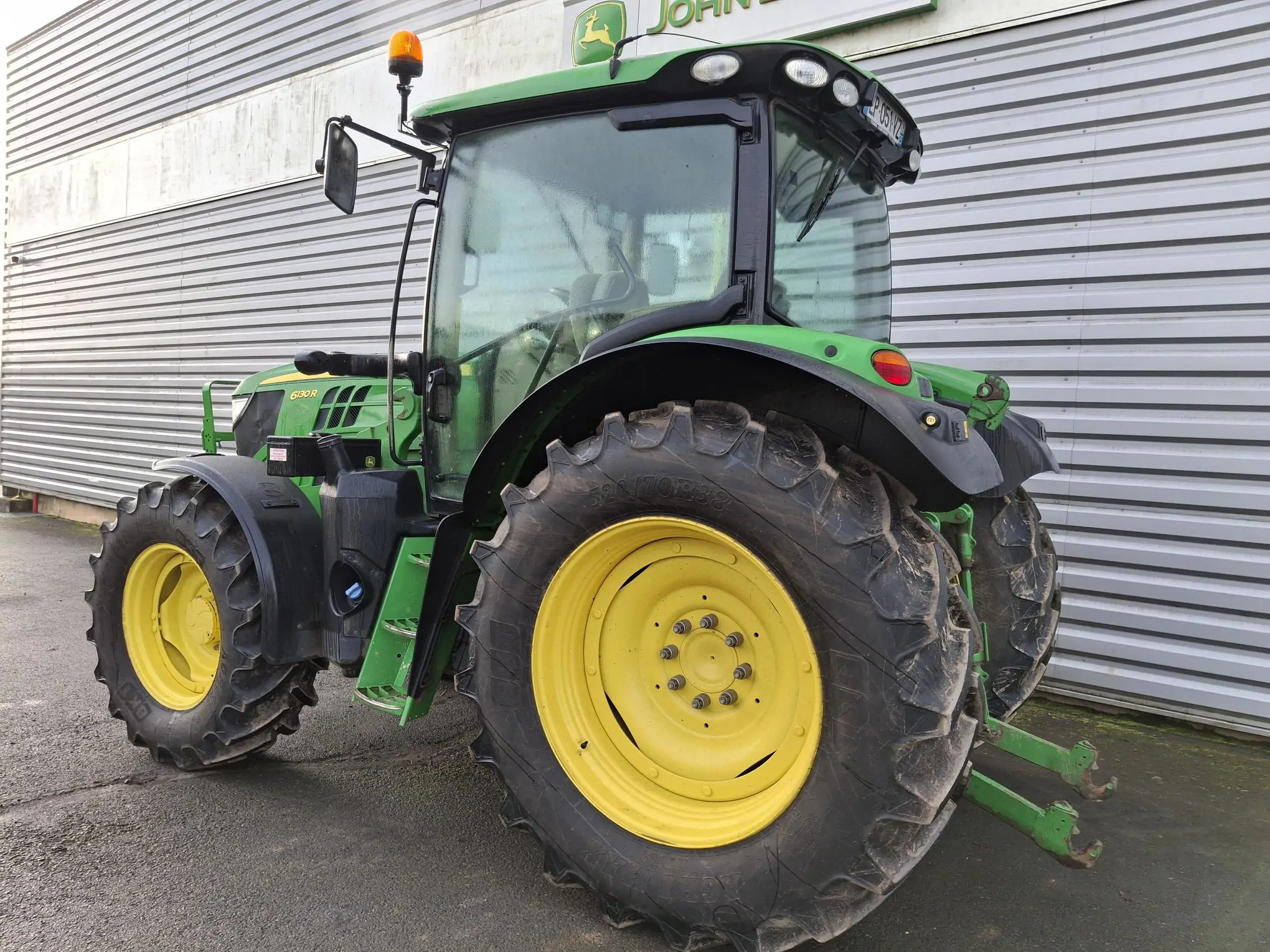 Image JOHN DEERE 6130R