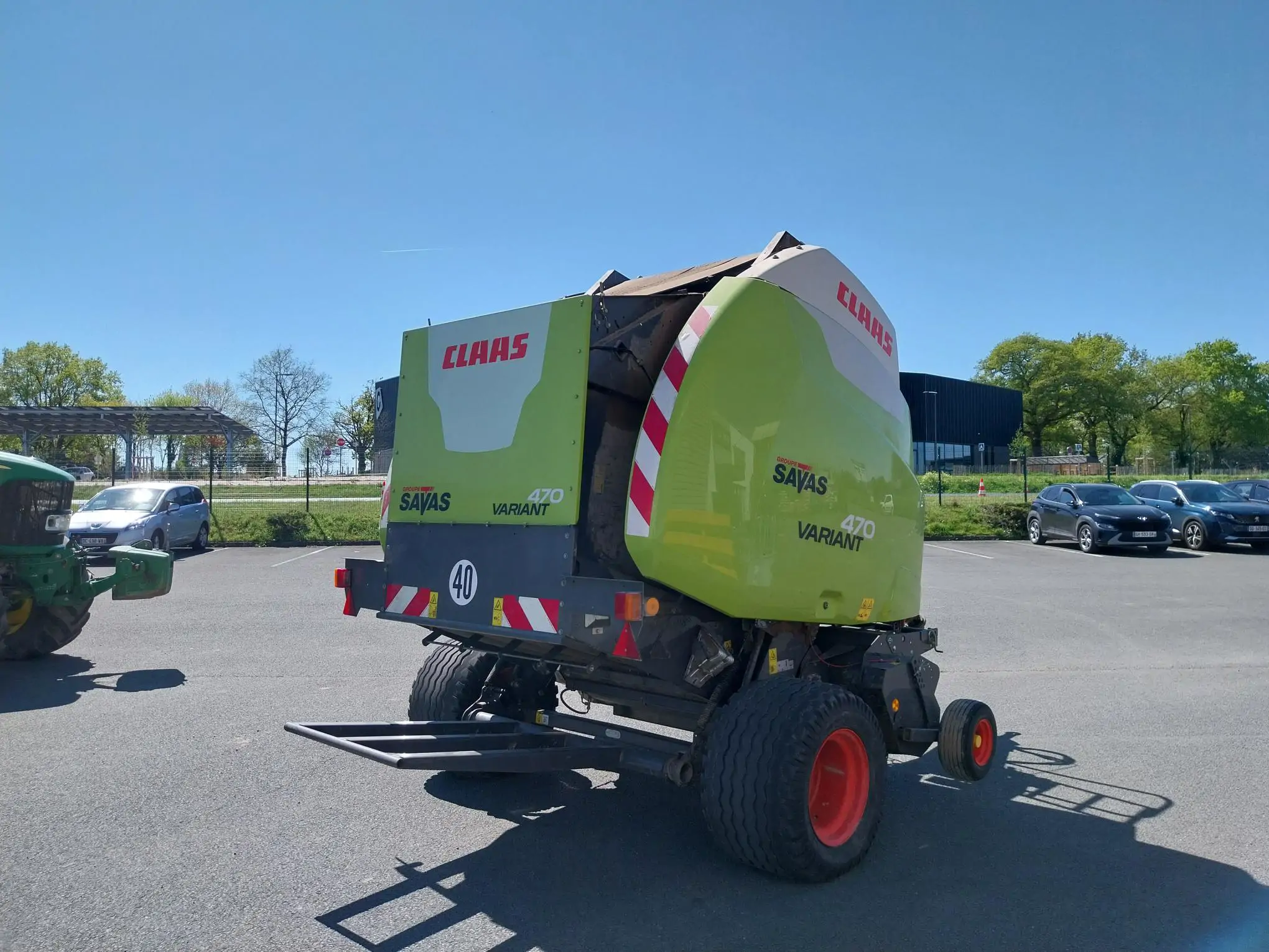 Image CLAAS PRESSE BALLES RONDES VARIANT