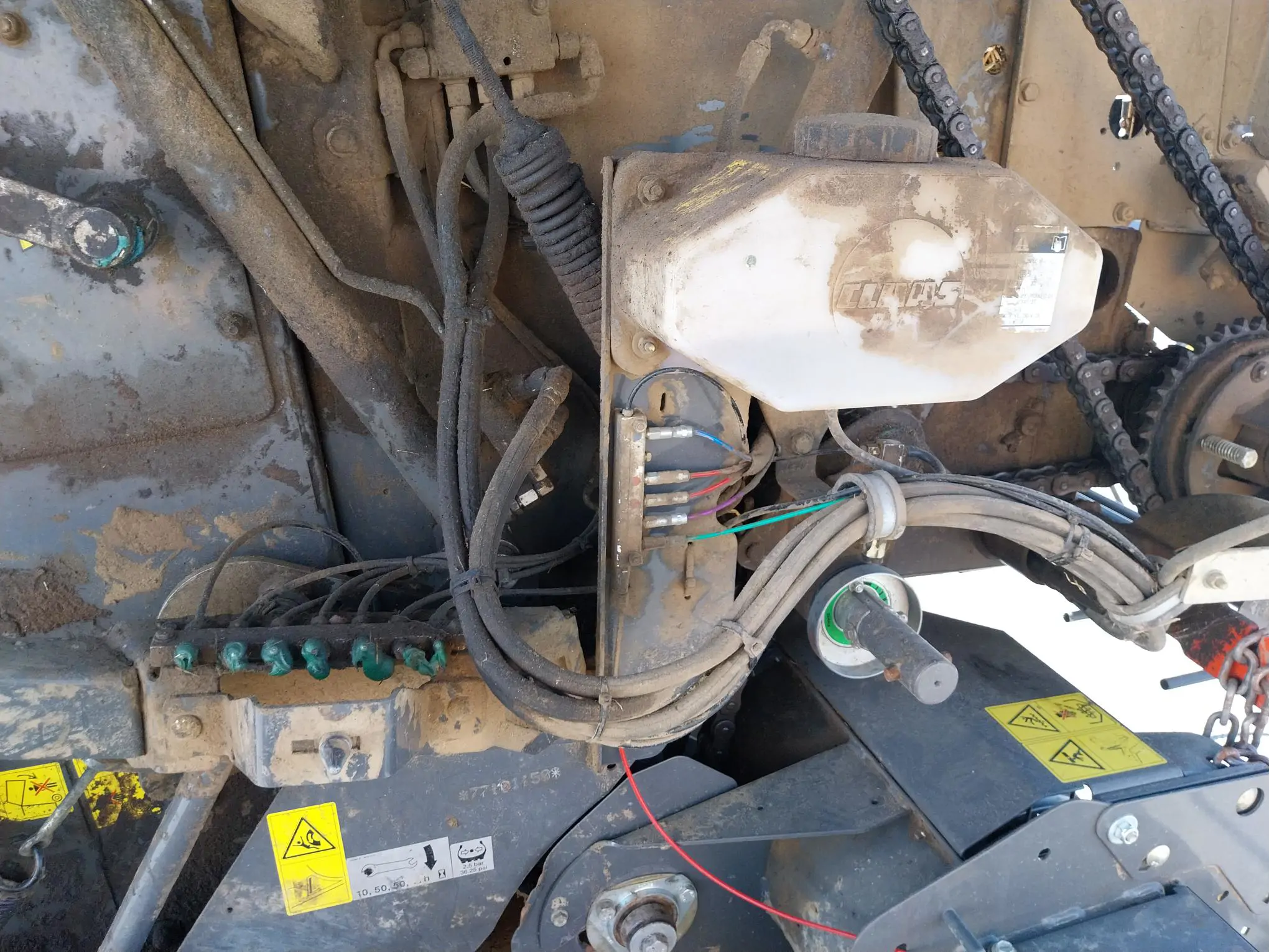 Image CLAAS PRESSE BALLES RONDES VARIANT