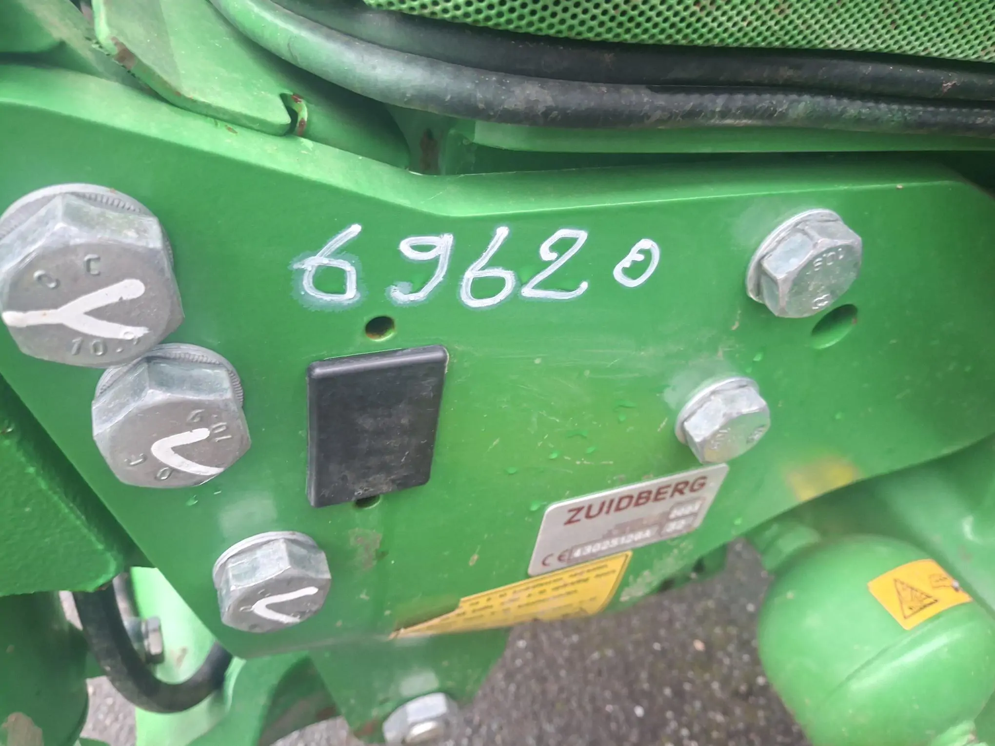 Image JOHN DEERE TRACTEUR JOHN DEERE 6110R