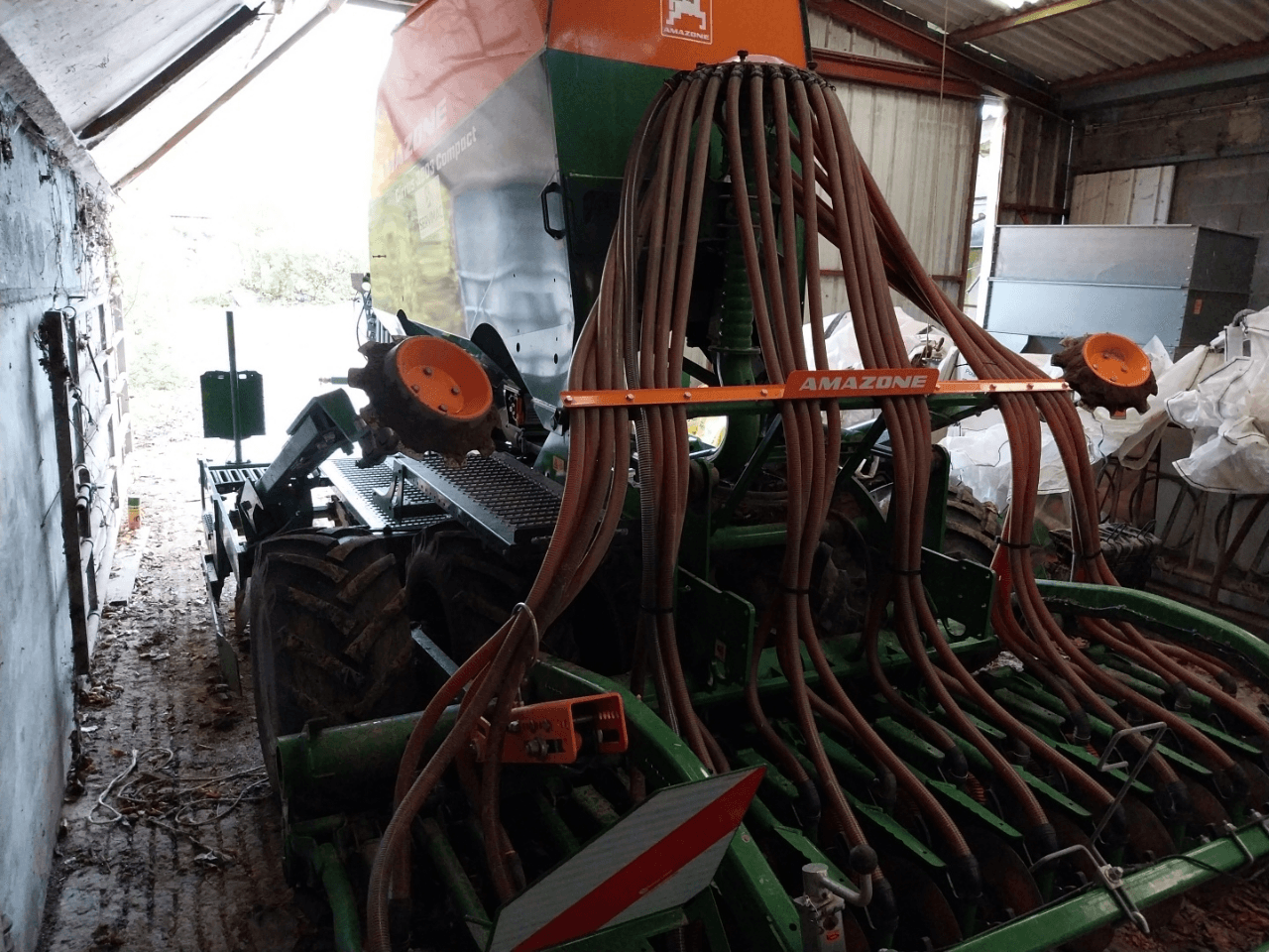 Image AMAZONE SEMOIR A CEREALES CIRRUS 3003