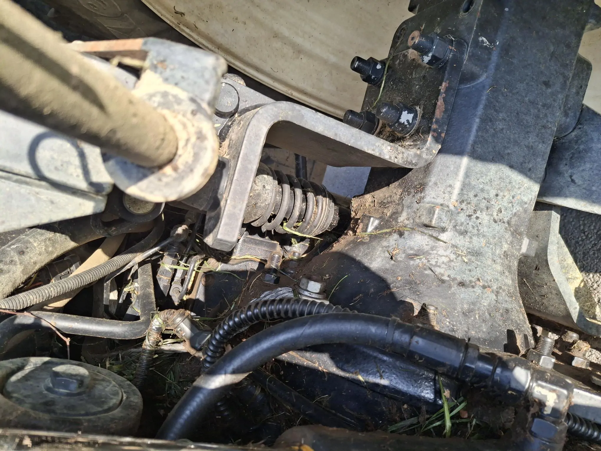 Image NEW HOLLAND TRACTEUR NH T6.145