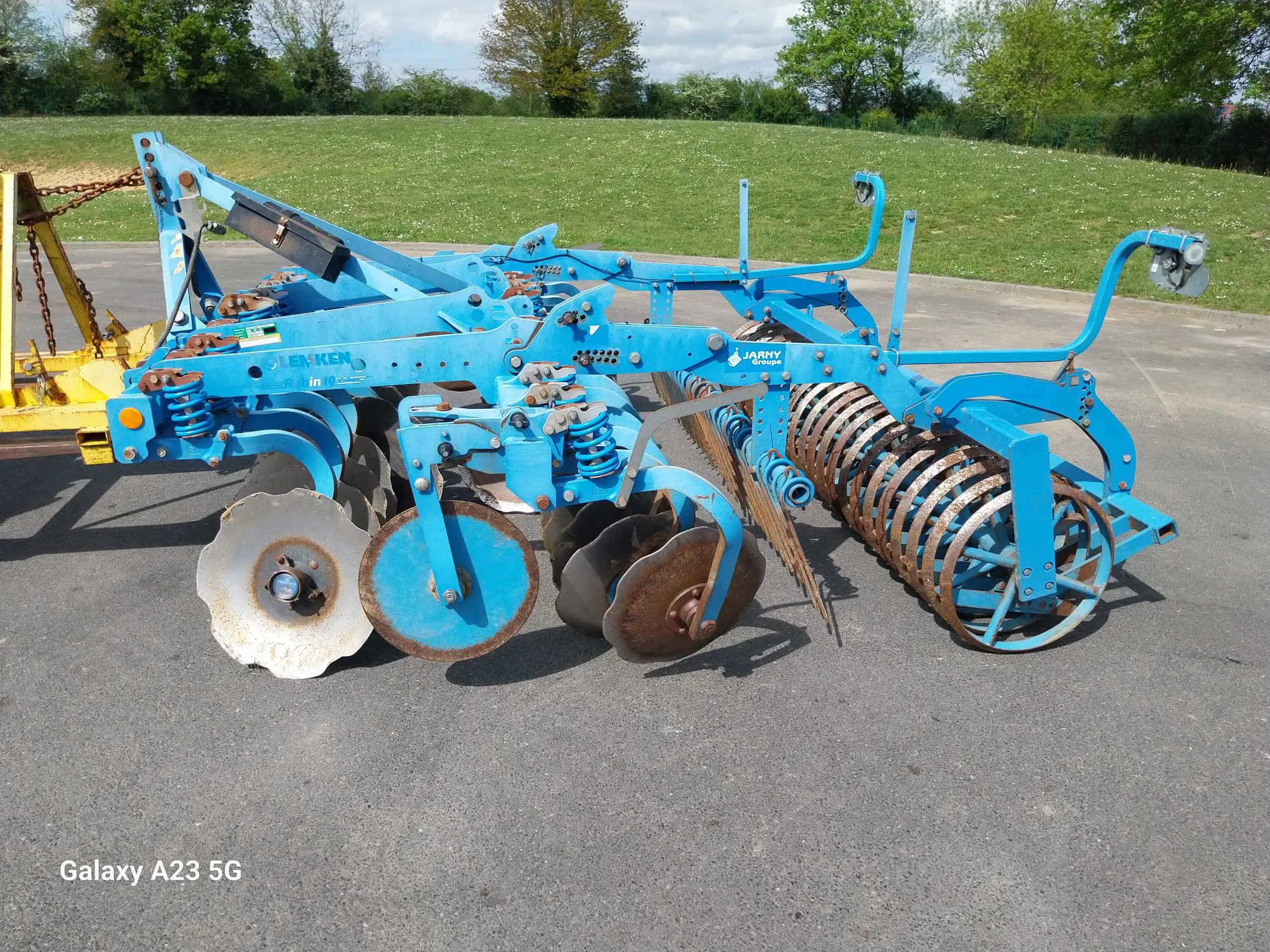 Image LEMKEN DECHAUMEUR A DISQUES LEMKEN