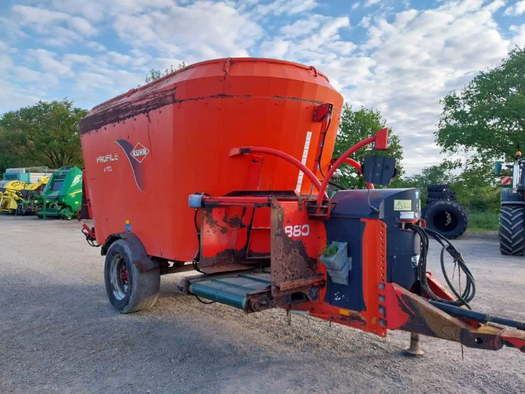 Image KUHN MELANGEUSE PROFILE 18