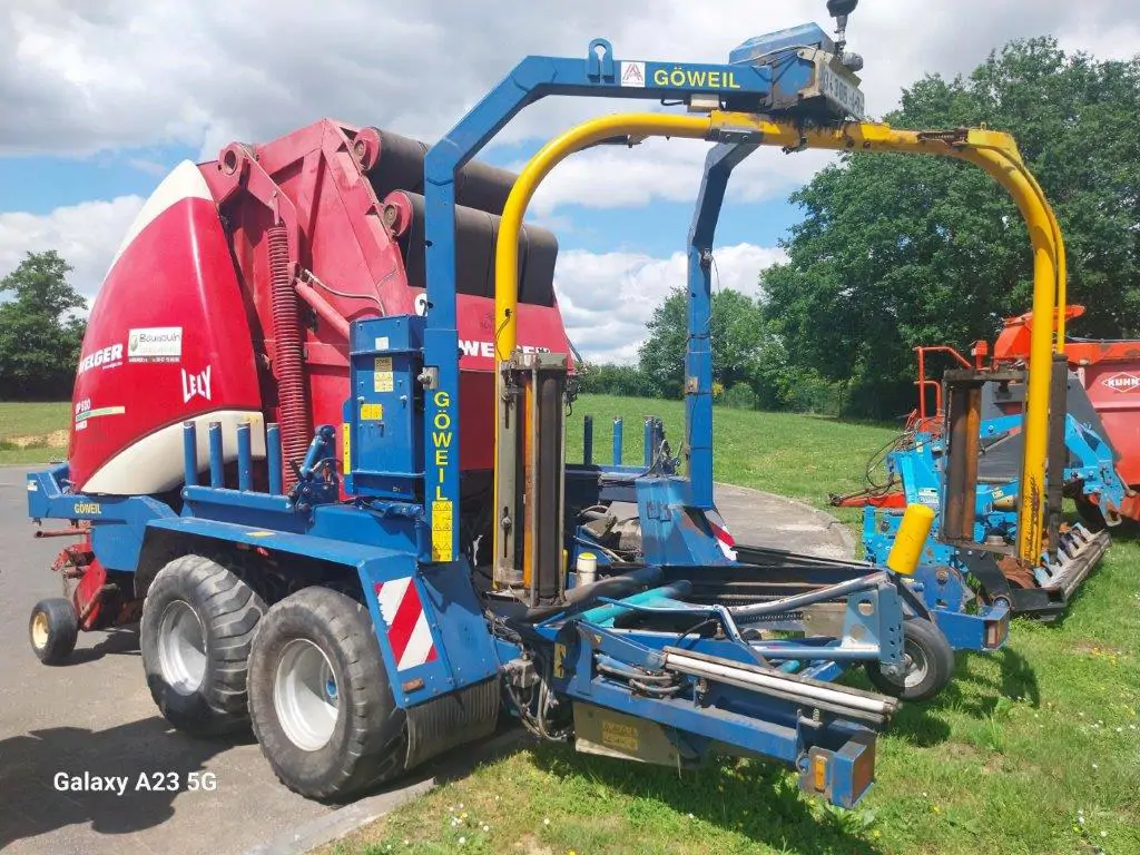 Image WELGER PRESSE ENRUBANNEUSE OCC