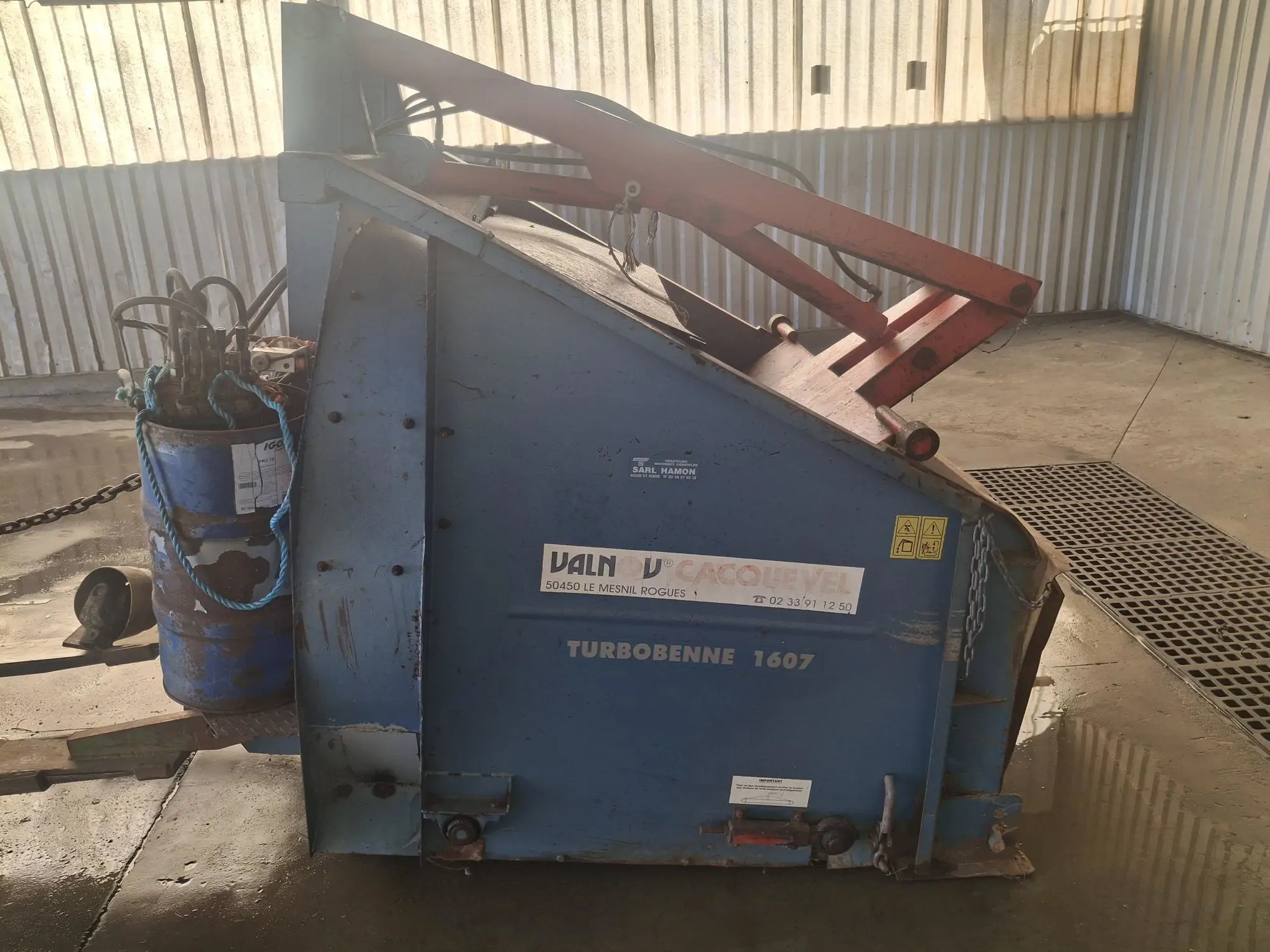 Image CALVET PAILLEUSE CAQUEVEL PORTÉE