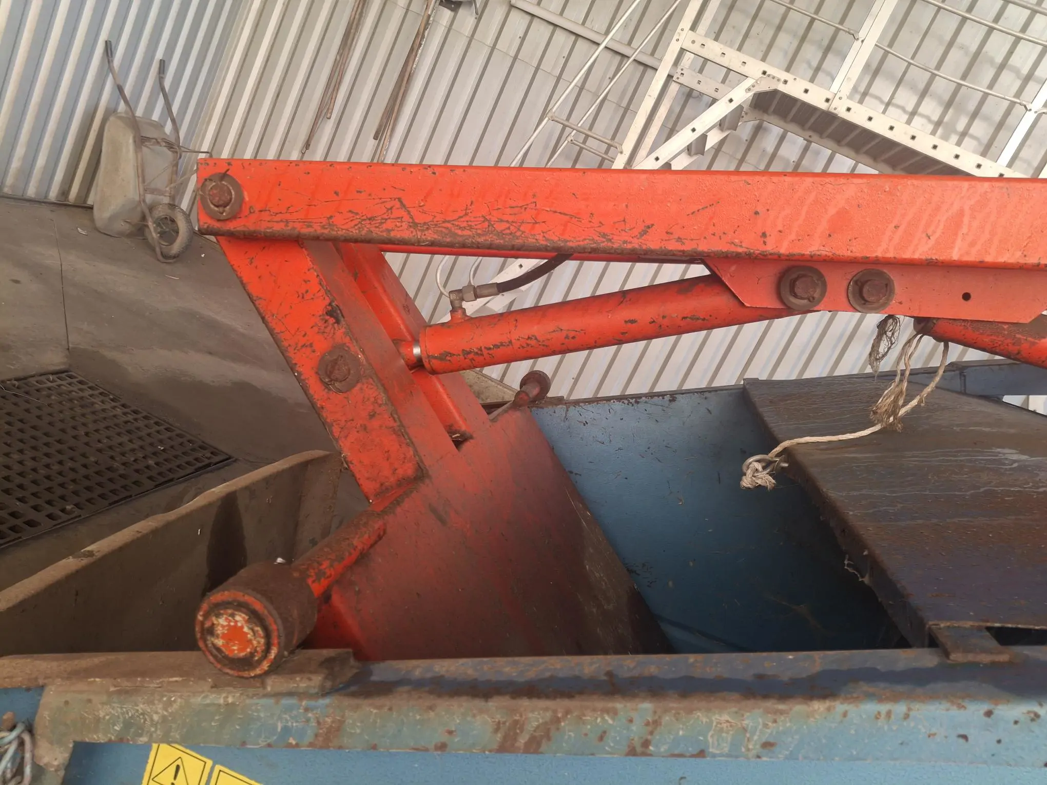 Image CALVET PAILLEUSE CAQUEVEL PORTÉE