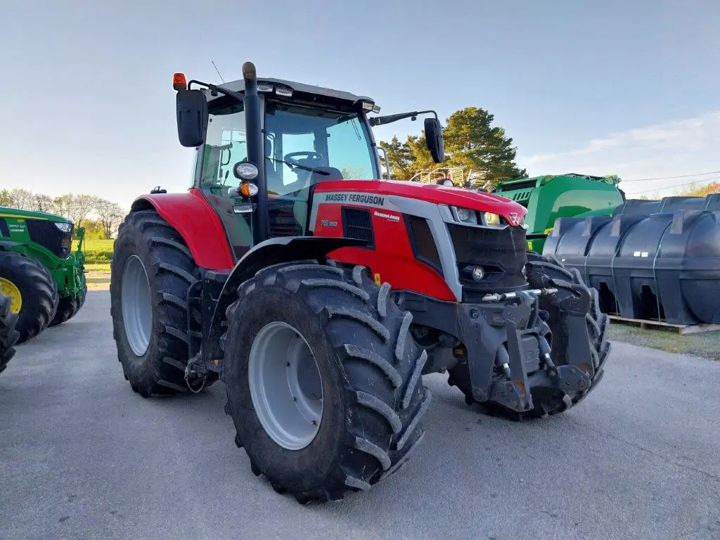Image MASSEY FERGUSON TRACTEUR 7S 180