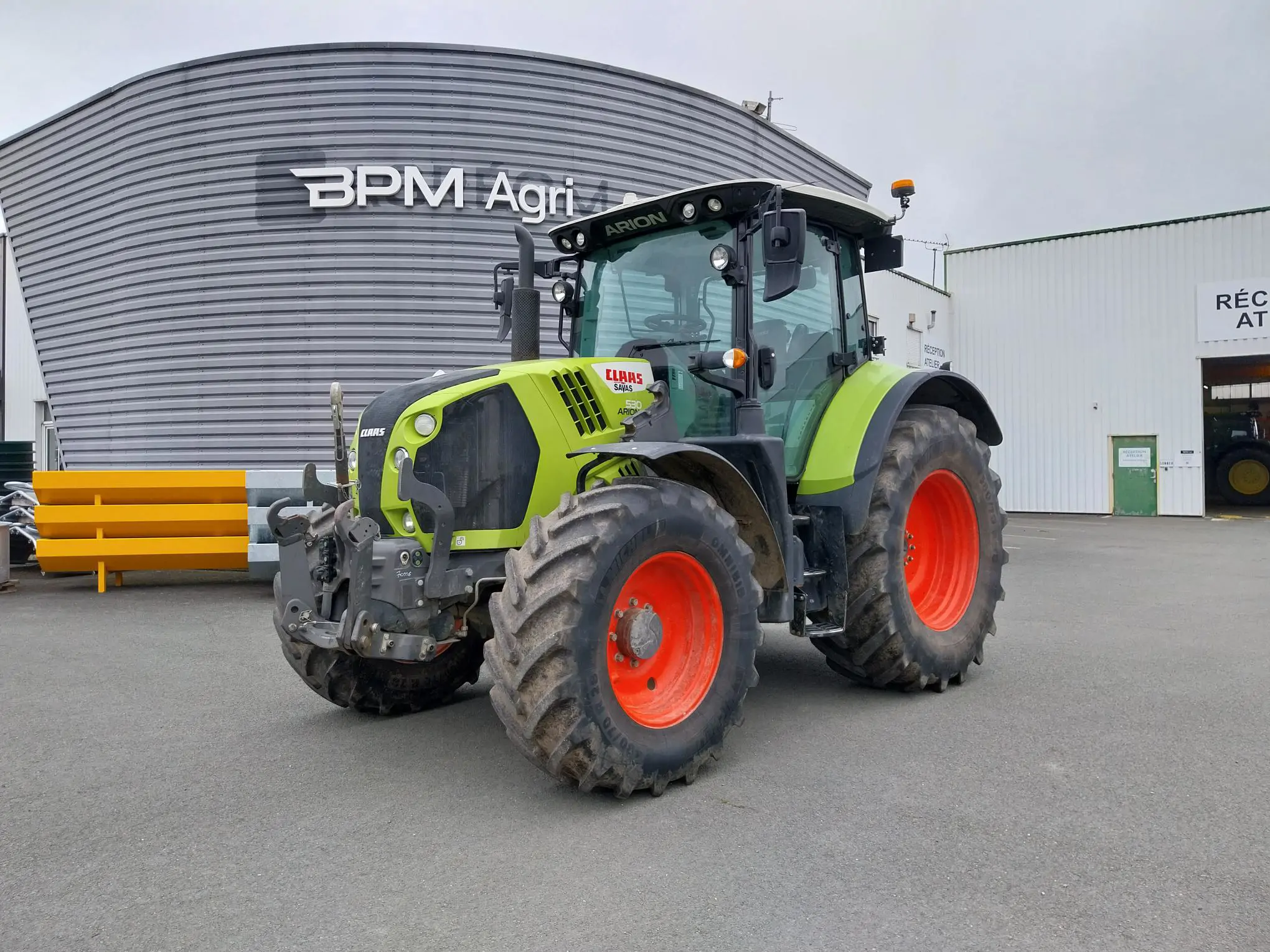 Photo CLAAS TRACTEUR ARION 530