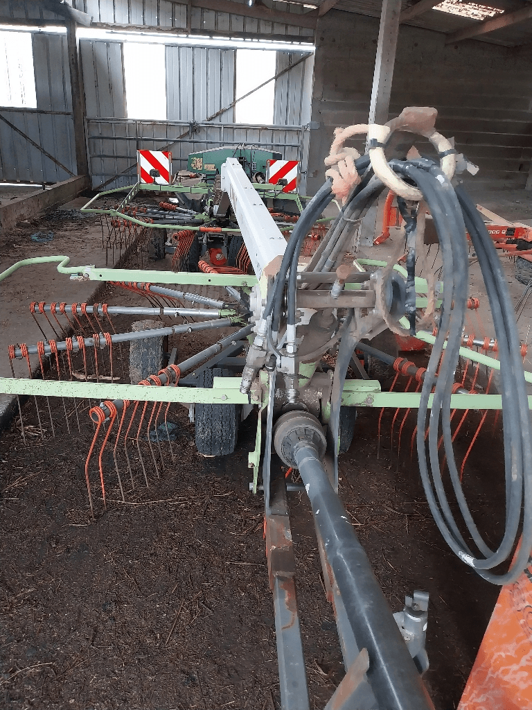 Image CLAAS ANDAINEUR CLAAS LINER 650 TWIN