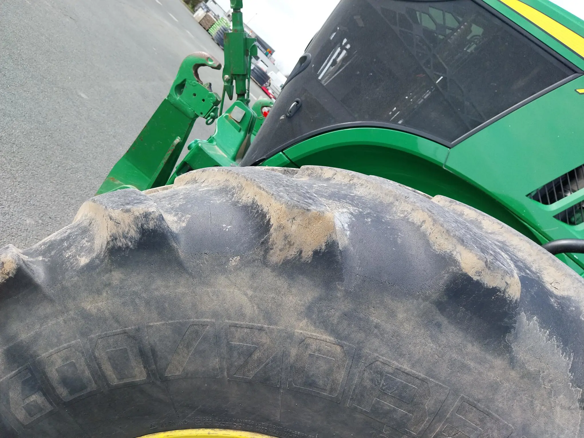 Image JOHN DEERE TRACTEUR JOHN DEERE 7230R