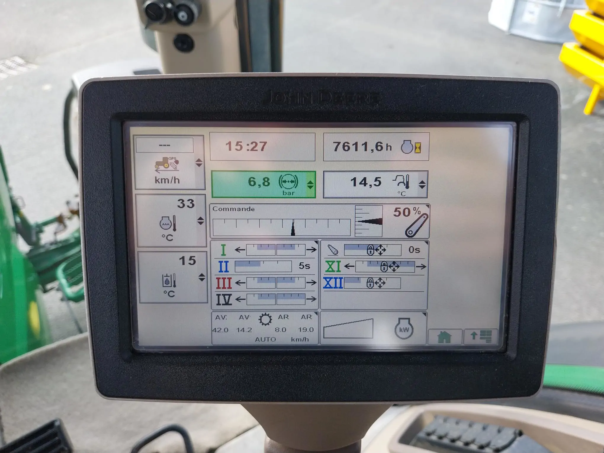 Image JOHN DEERE TRACTEUR JOHN DEERE 7230R