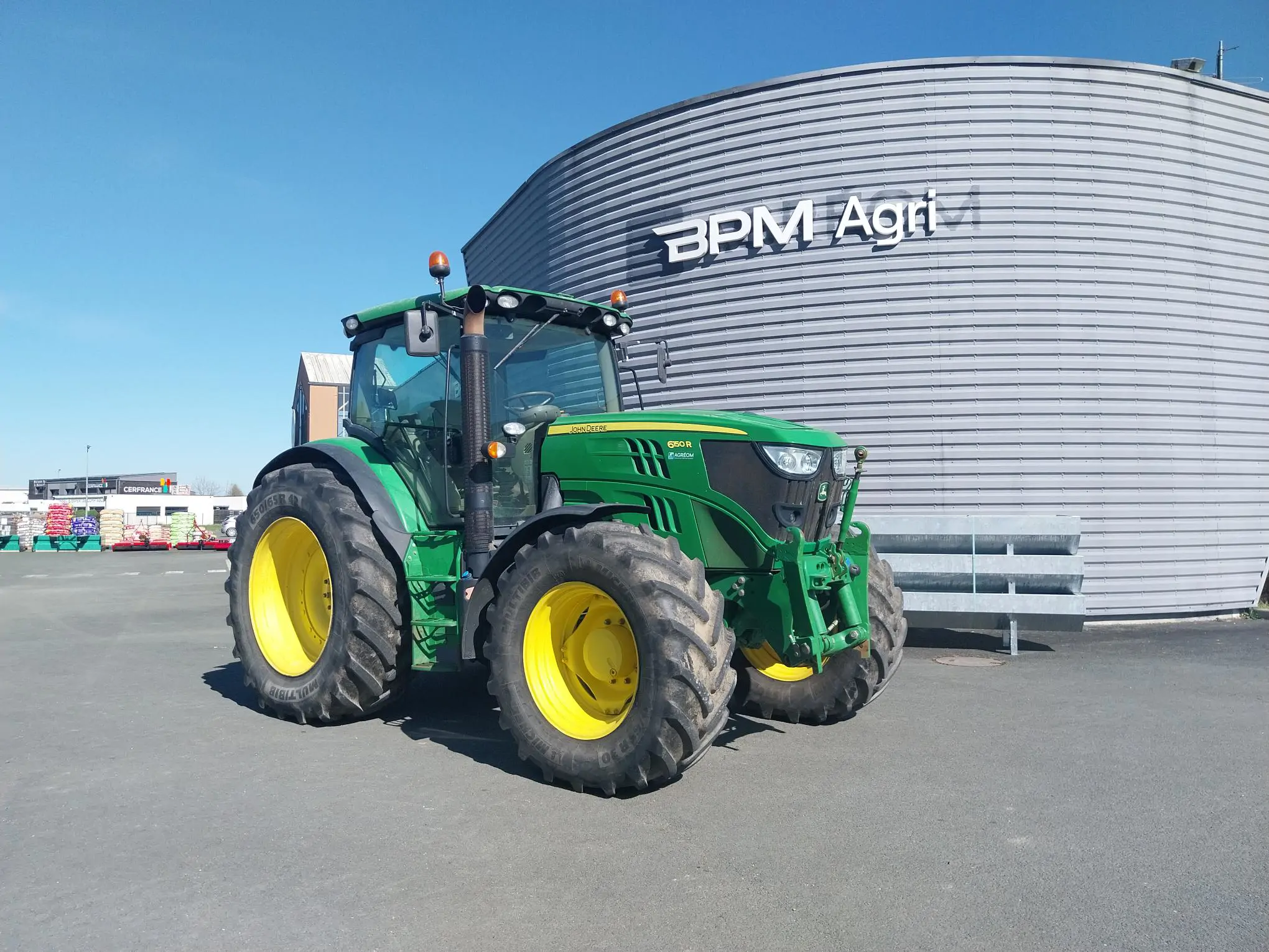 Photo JOHN DEERE TRA 6150R PR+SUSP 650/65X42