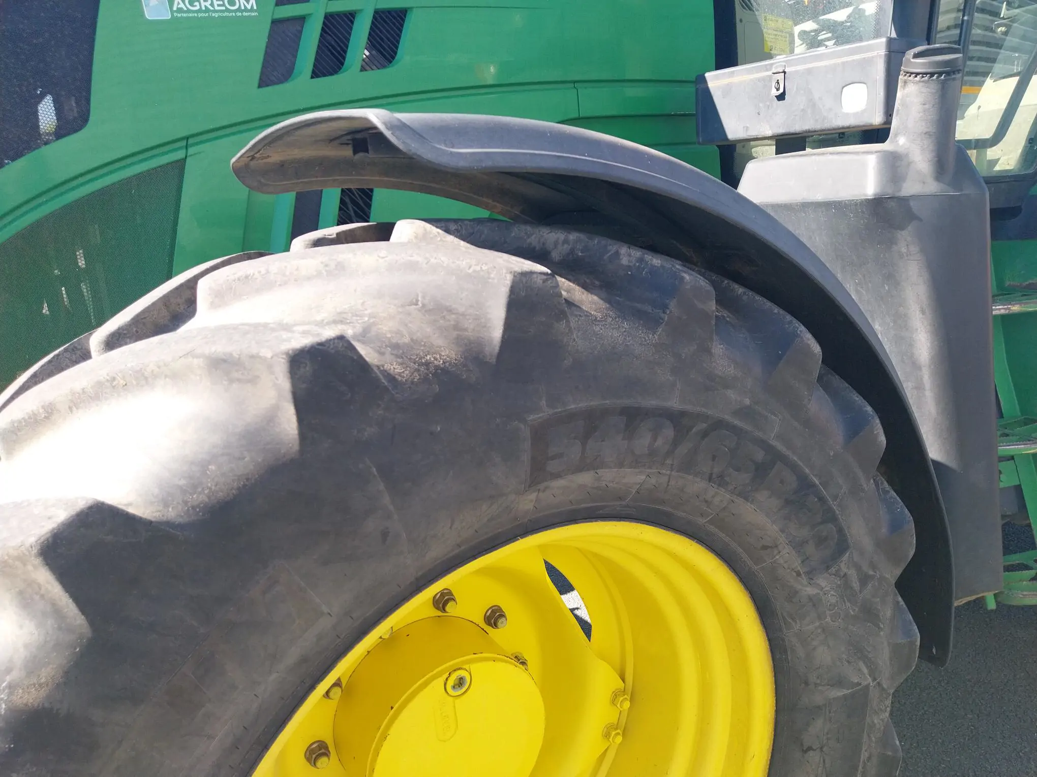 Image JOHN DEERE TRA 6150R PR+SUSP 650/65X42
