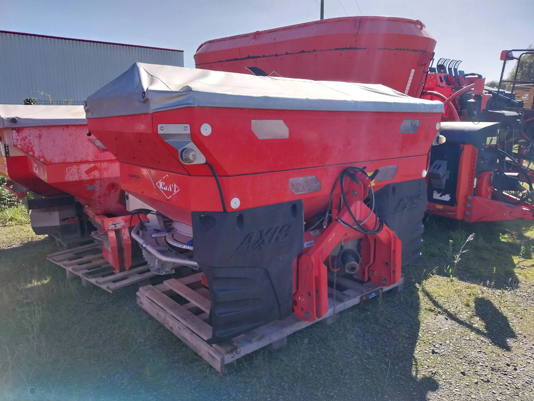 Image KUHN AXIS 40.1WT25 ISOBUS 2700L