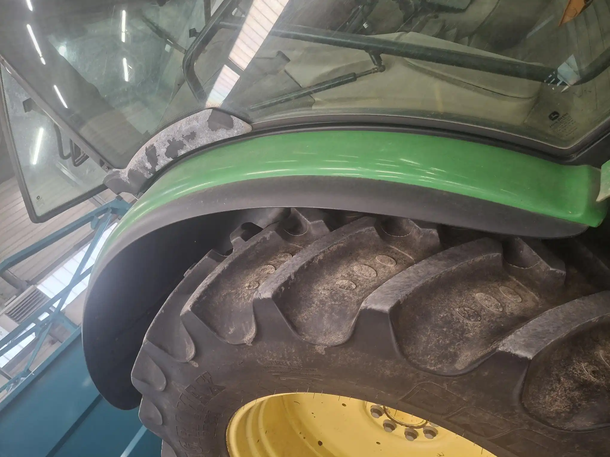 Image JOHN DEERE TRA JD 6115R PR+PACK 460/85X38