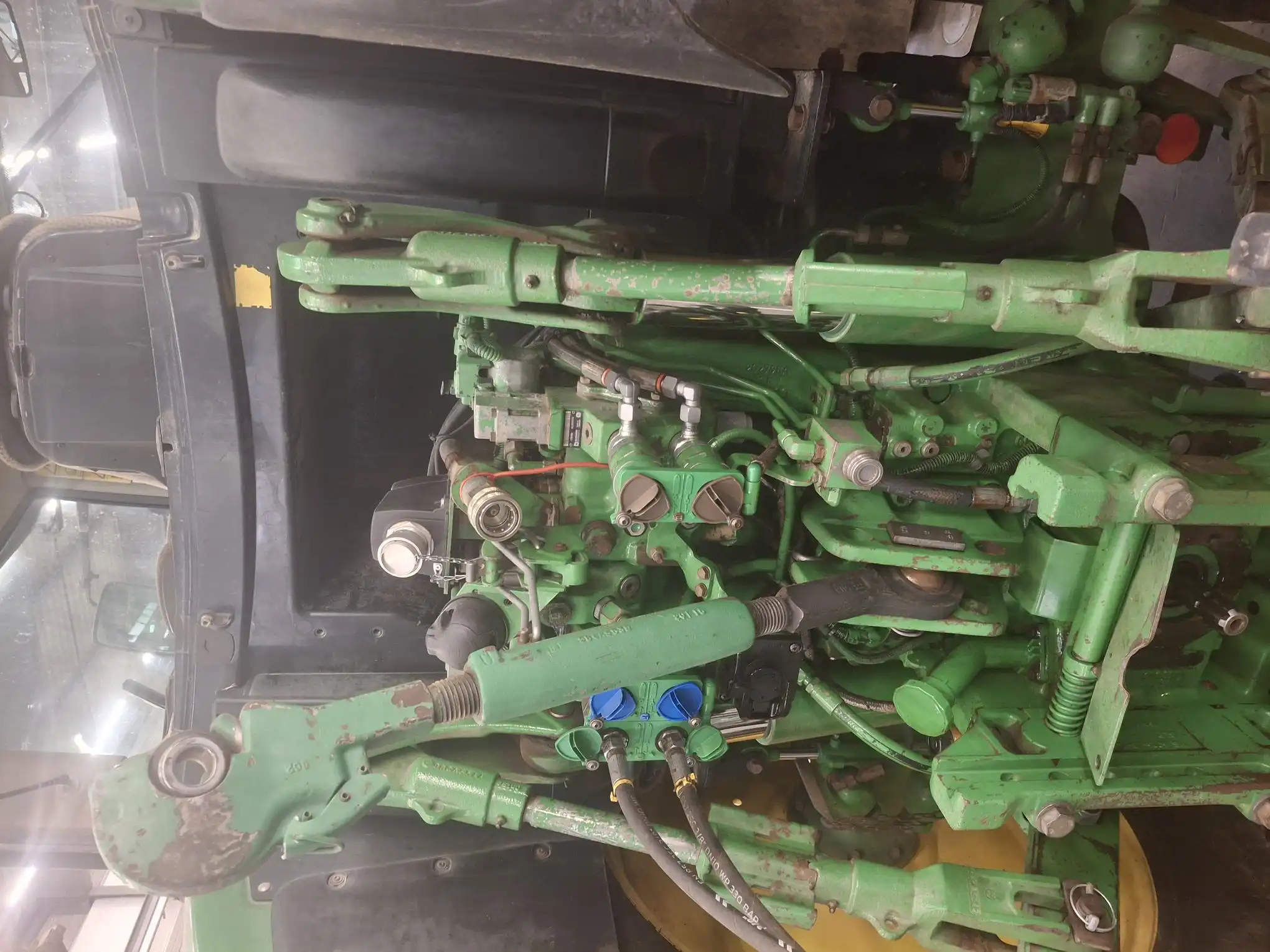 Image JOHN DEERE TRA JD 6115R PR+PACK 460/85X38