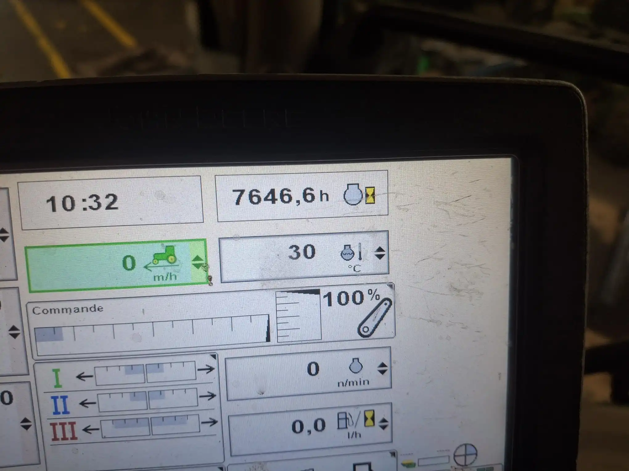Image JOHN DEERE TRA JD 6115R PR+PACK 460/85X38
