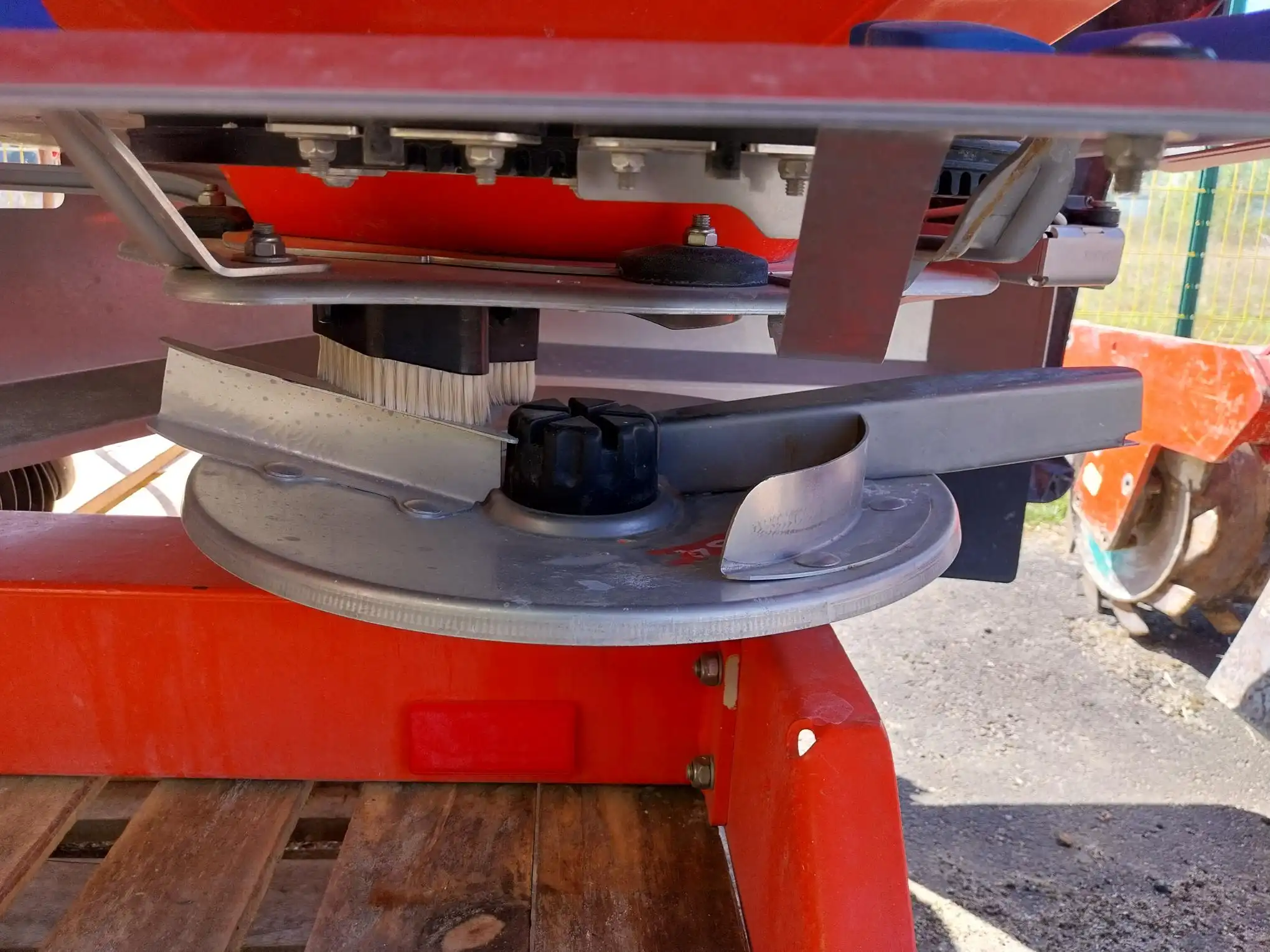Image KUHN AXIS 20.1 W T25