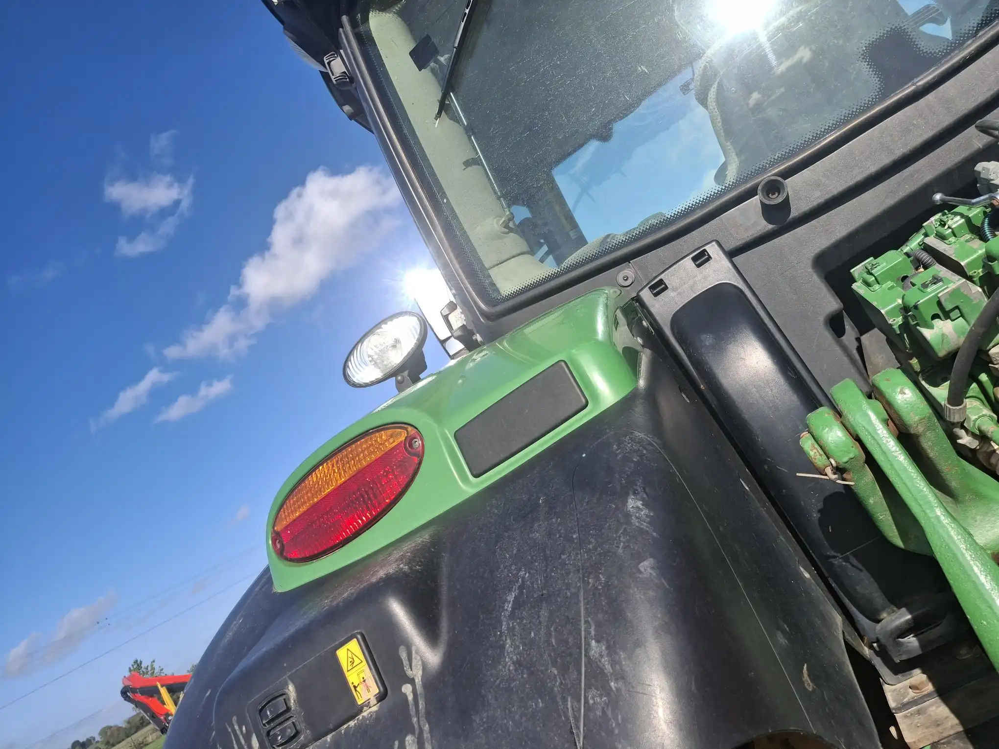 Image JOHN DEERE TRACTEUR JOHN DEERE 6195R