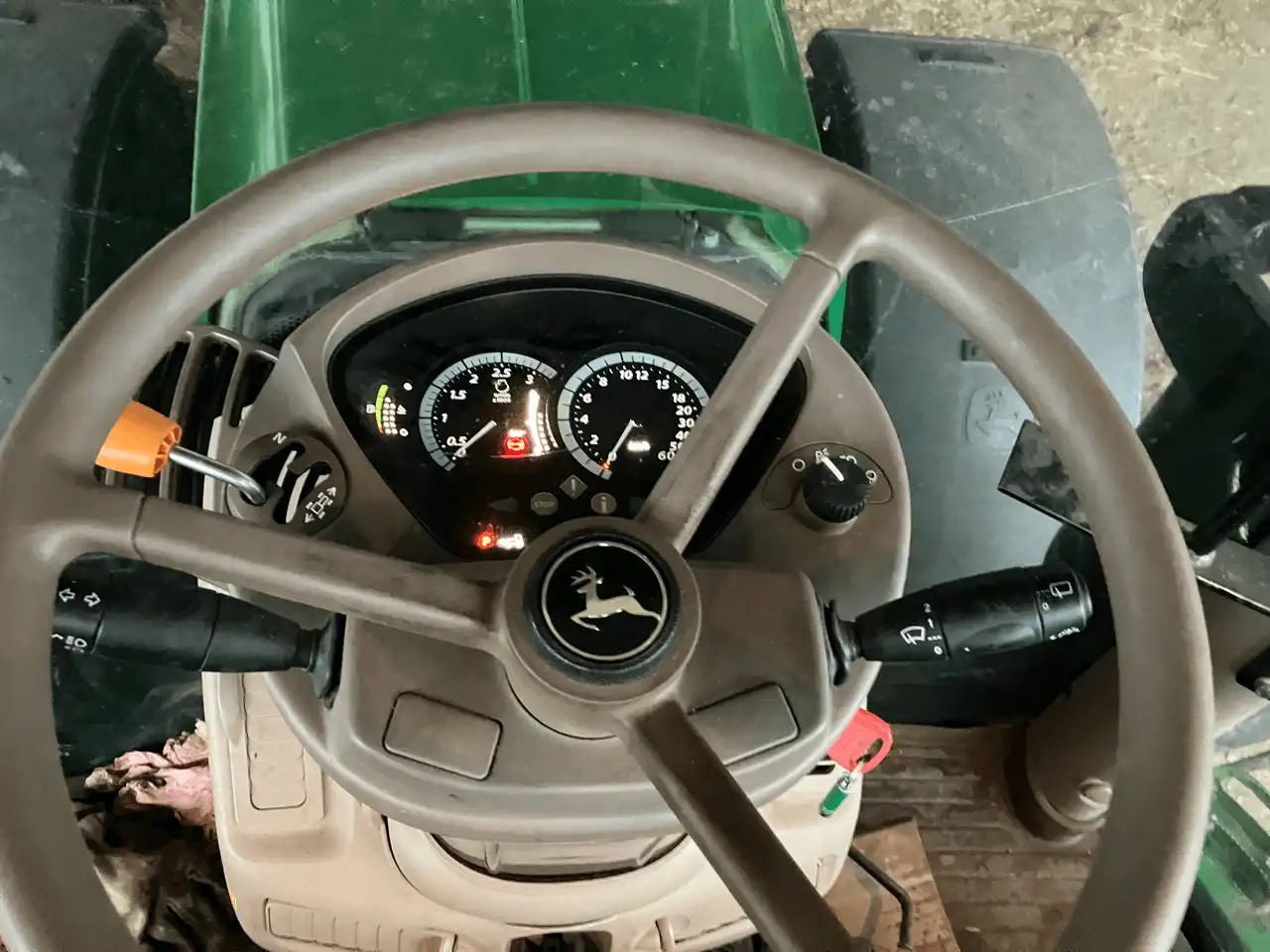 Image JOHN DEERE TRACTEUR JOHN DEERE 6195R