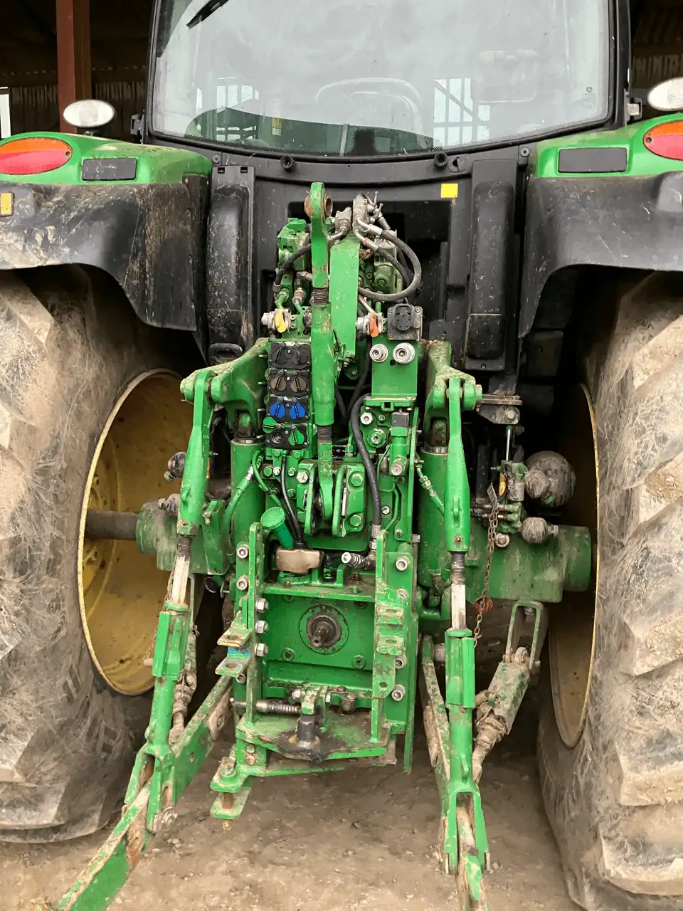 Image JOHN DEERE TRACTEUR JOHN DEERE 6195R
