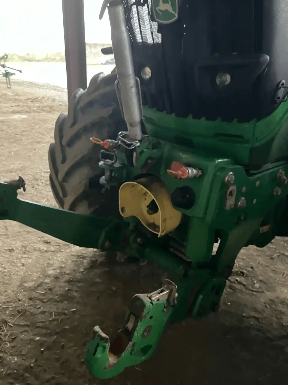 Image JOHN DEERE TRACTEUR JOHN DEERE 6195R