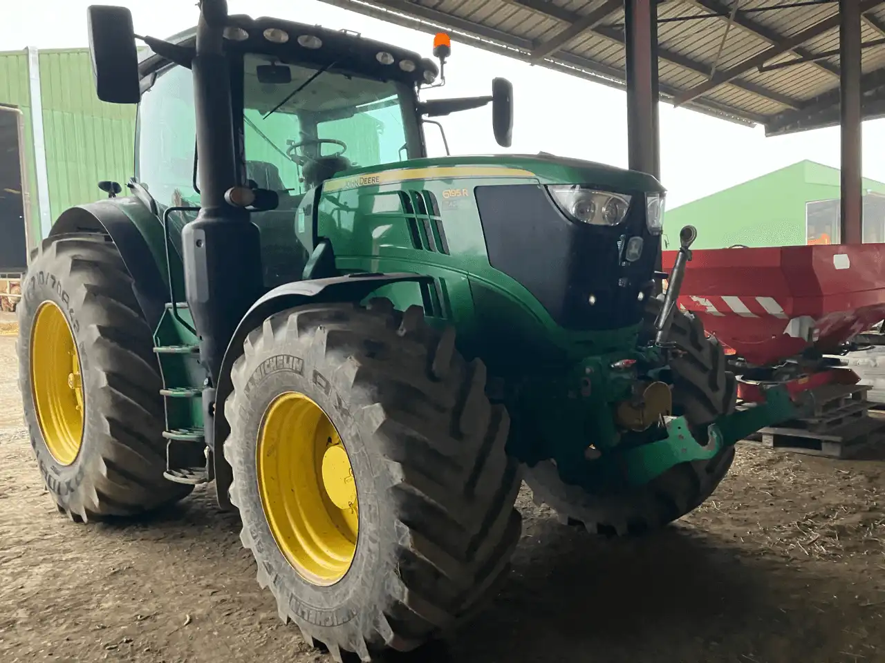 Image JOHN DEERE TRACTEUR JOHN DEERE 6195R