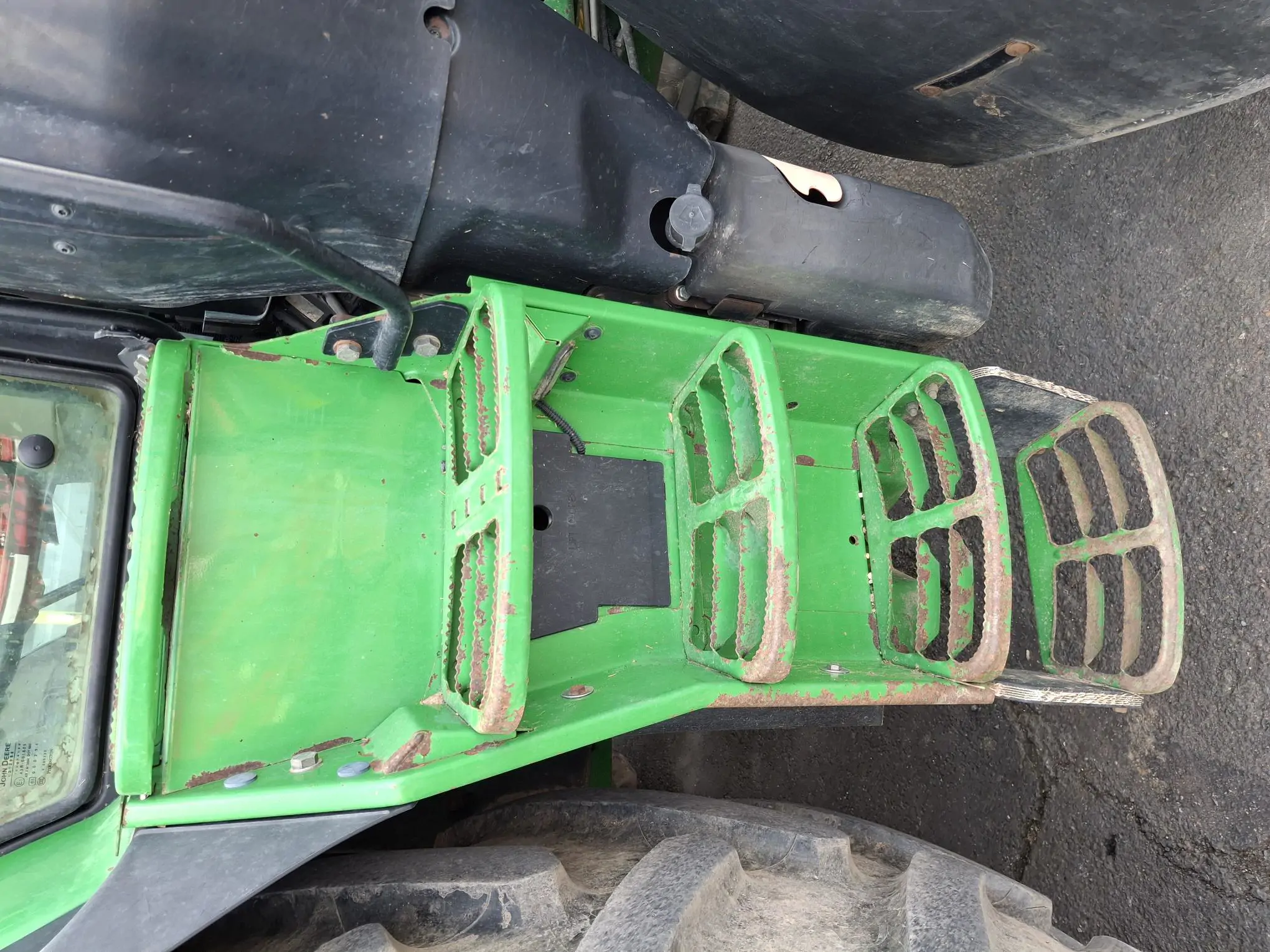 Image JOHN DEERE 6195R FT4