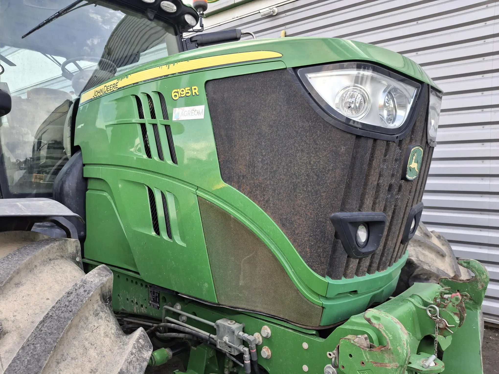 Image JOHN DEERE 6195R FT4