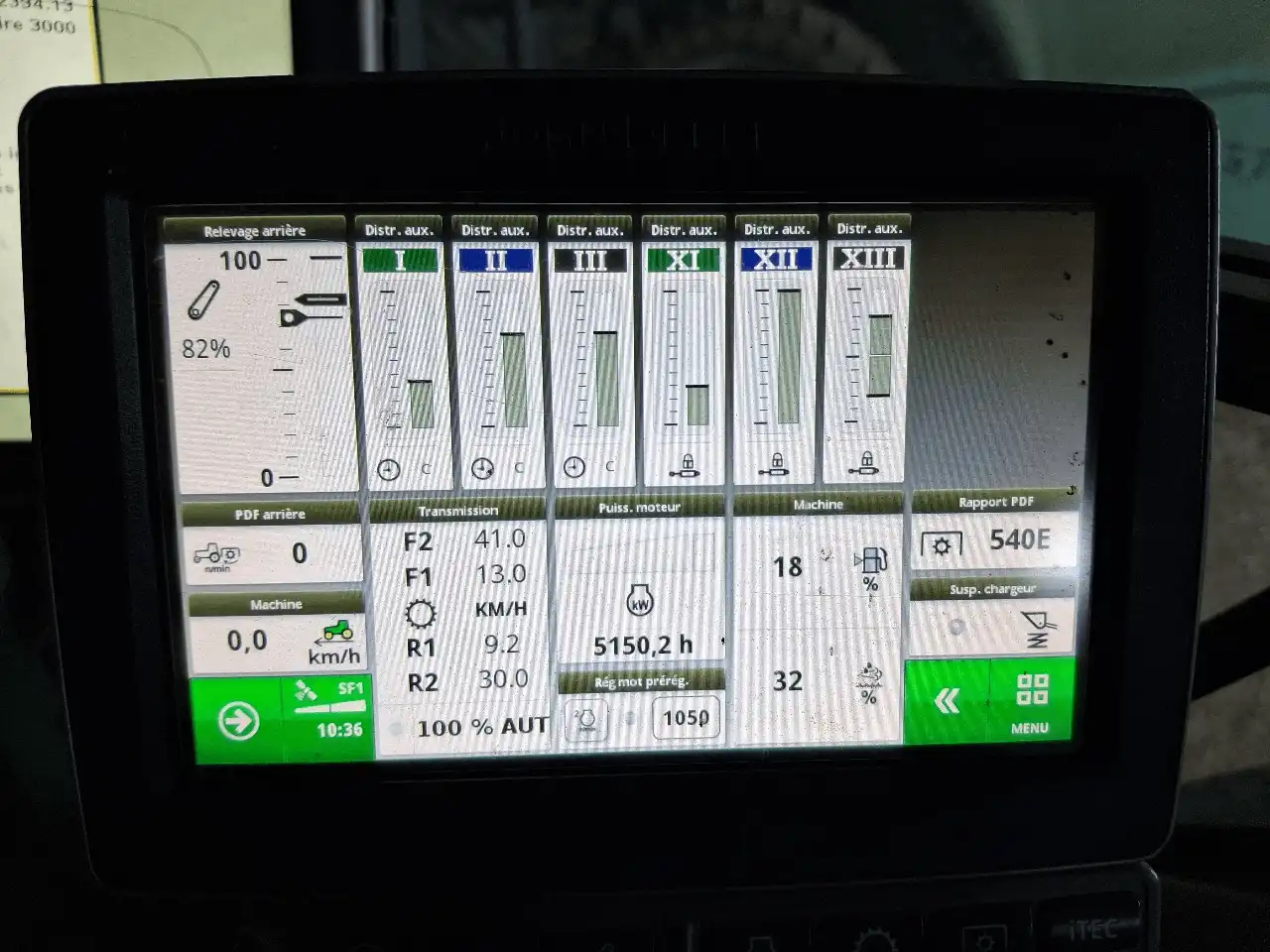 Image JOHN DEERE 6110R