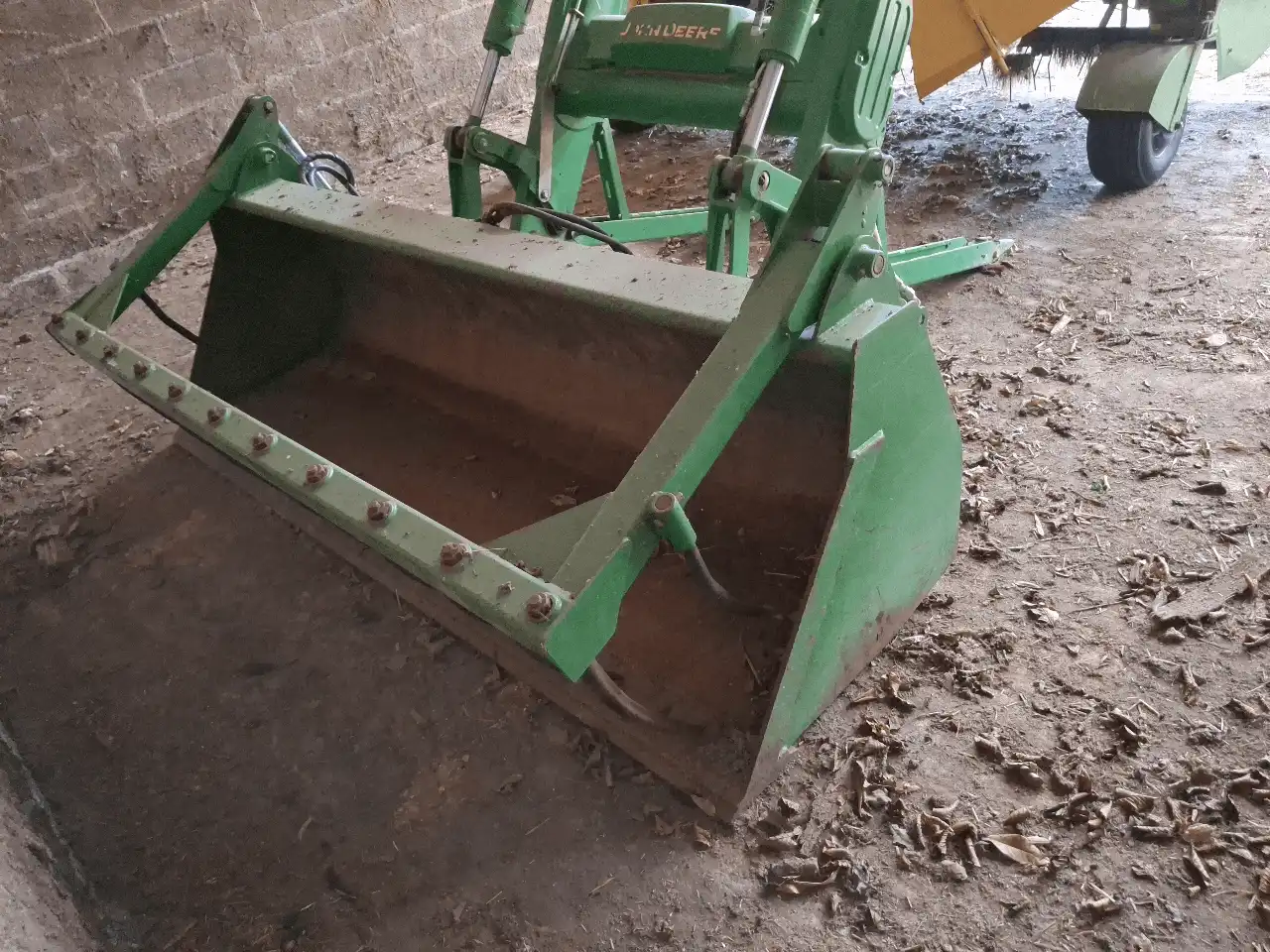 Image JOHN DEERE 6110R