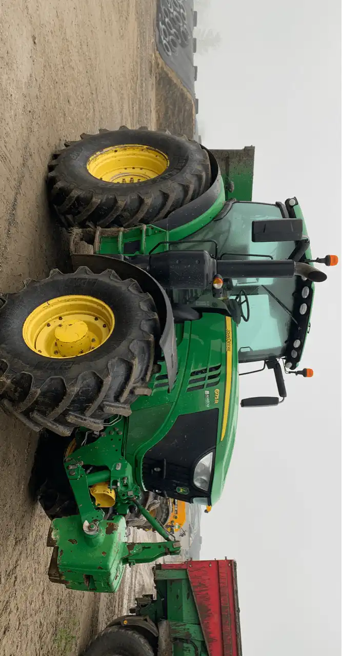 Image JOHN DEERE 6175R
