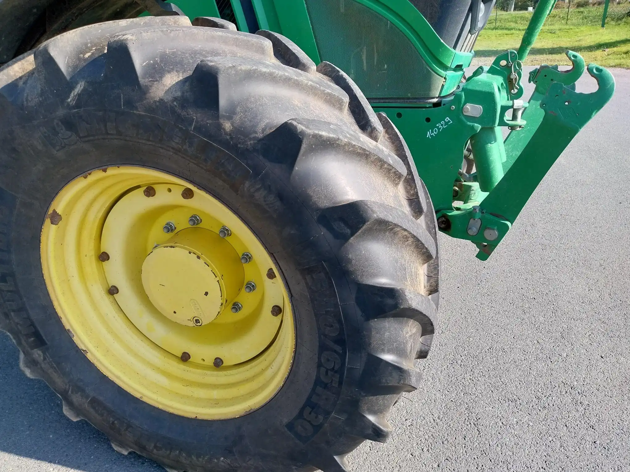 Image JOHN DEERE TRACTEUR JOHN DEERE 6145R