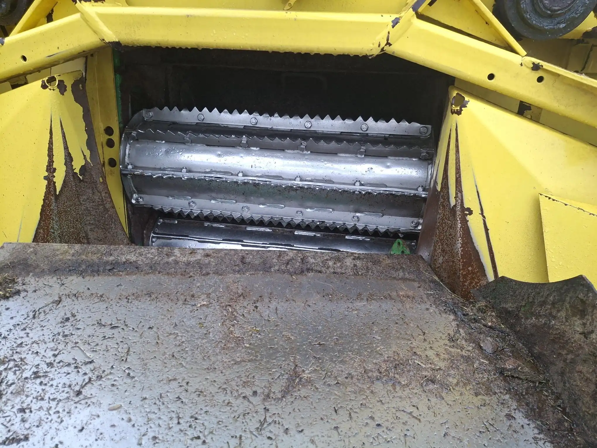 Image JOHN DEERE ENSILEUSE JOHN DEERE 7750